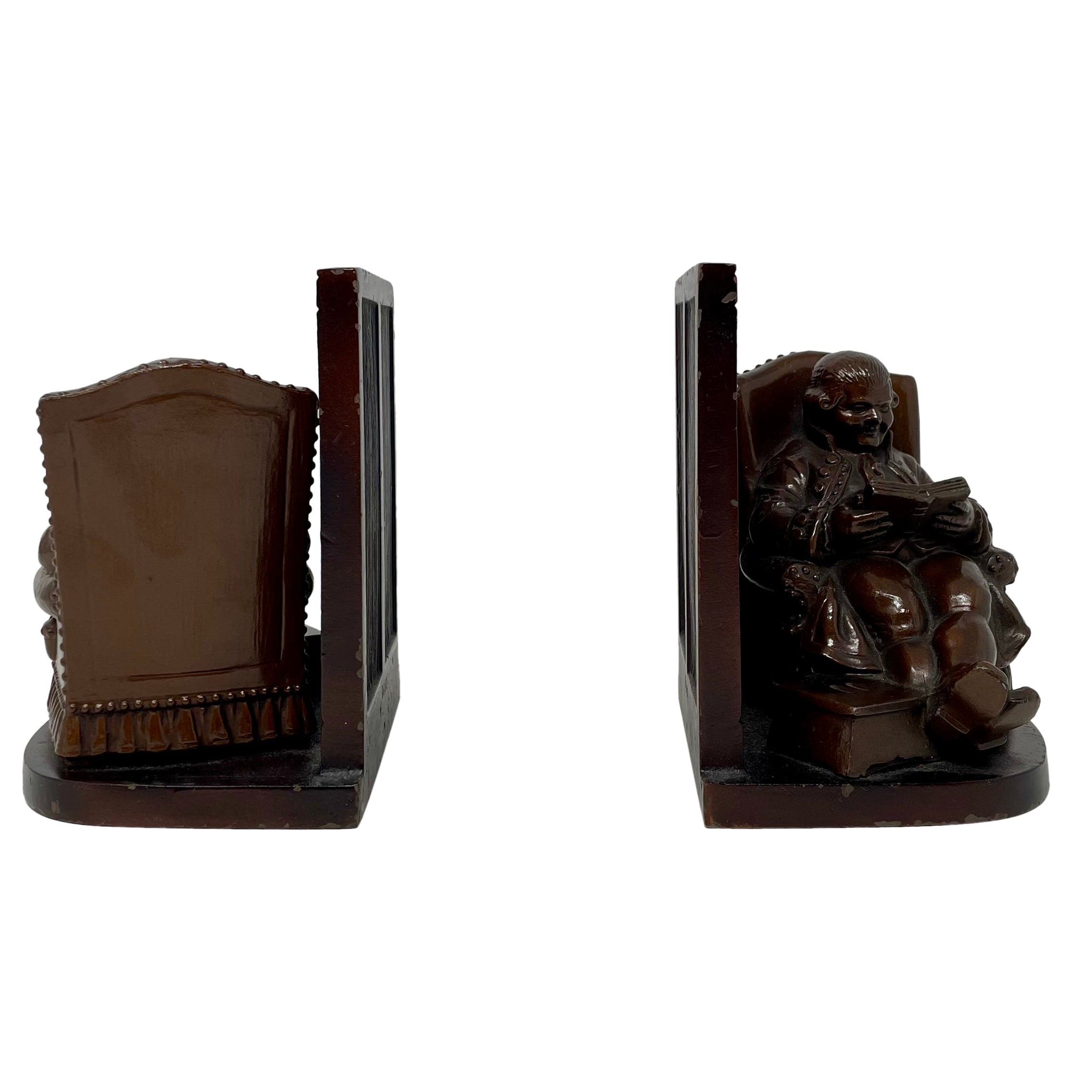 Paire de serre-livres figuratifs américains anciens "Father Knickerbocker", vers 1890-1910. en vente