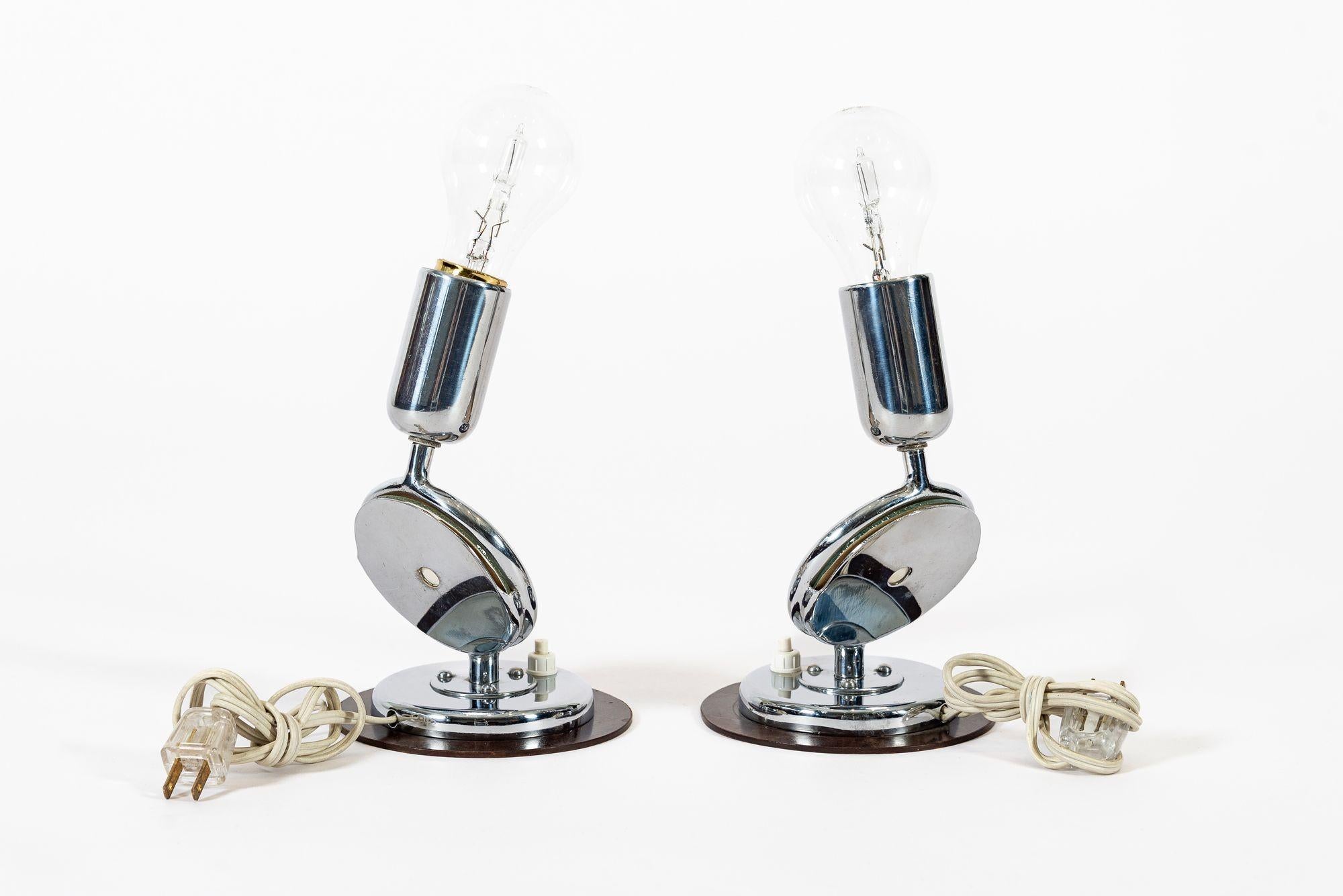 Pareja de Lámparas de Mesa Antiguas Art Decó Bauhaus con Insertos de Cristal para Fotos en venta 2