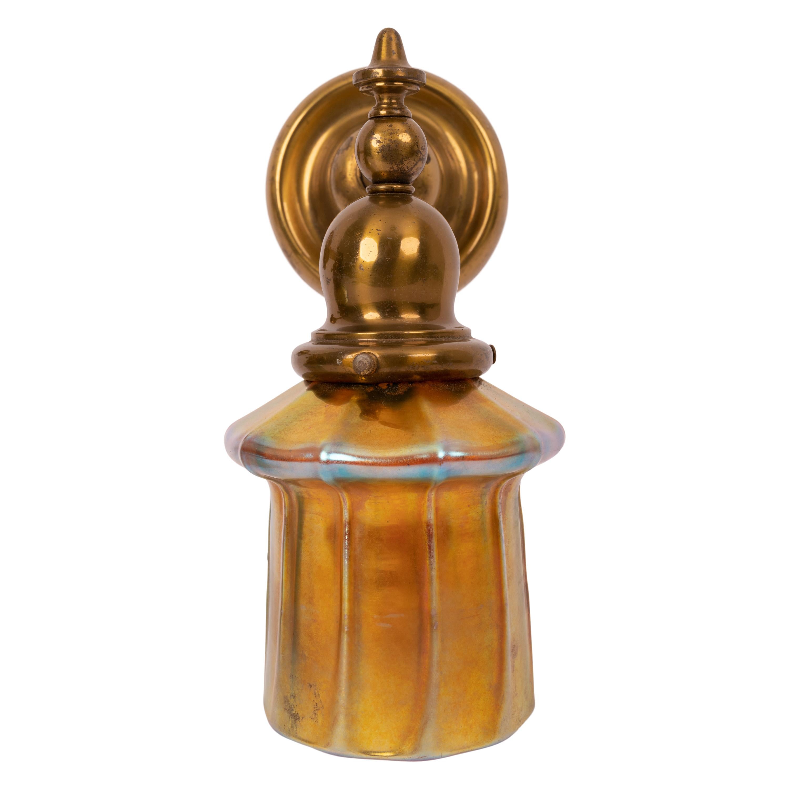 Pair Antique Arts & Crafts Mission Brass Gold Aurene Steuben Glass Wall Sconces 3