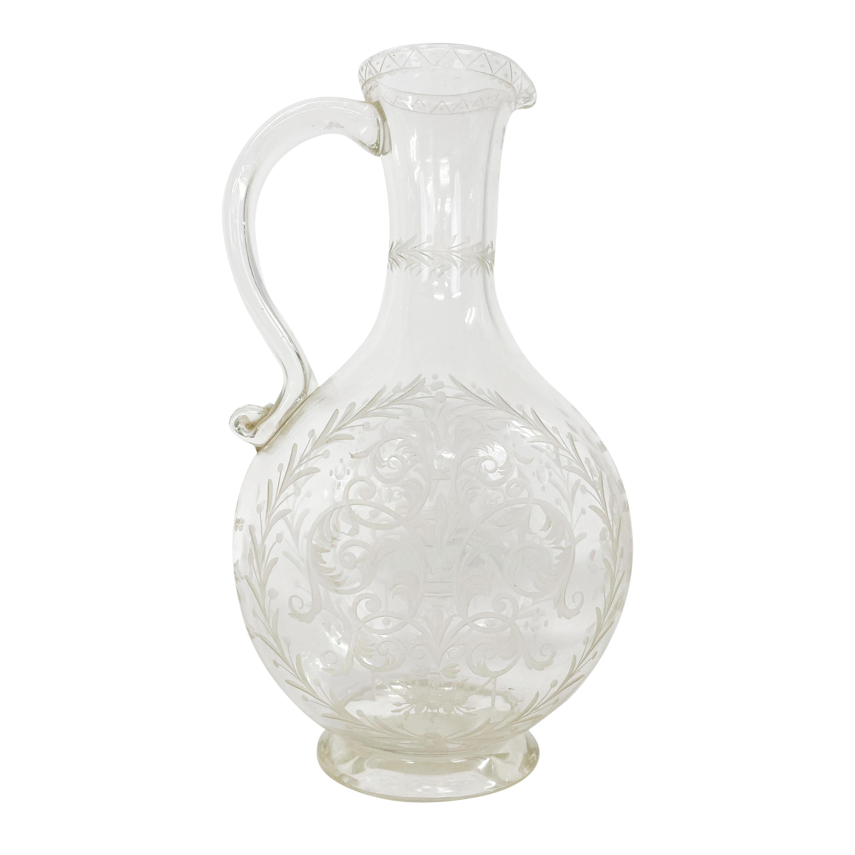 Coppia di antichi decantatori di vino e liquori in vetro inciso Lobmeyr 1880 in vendita 1