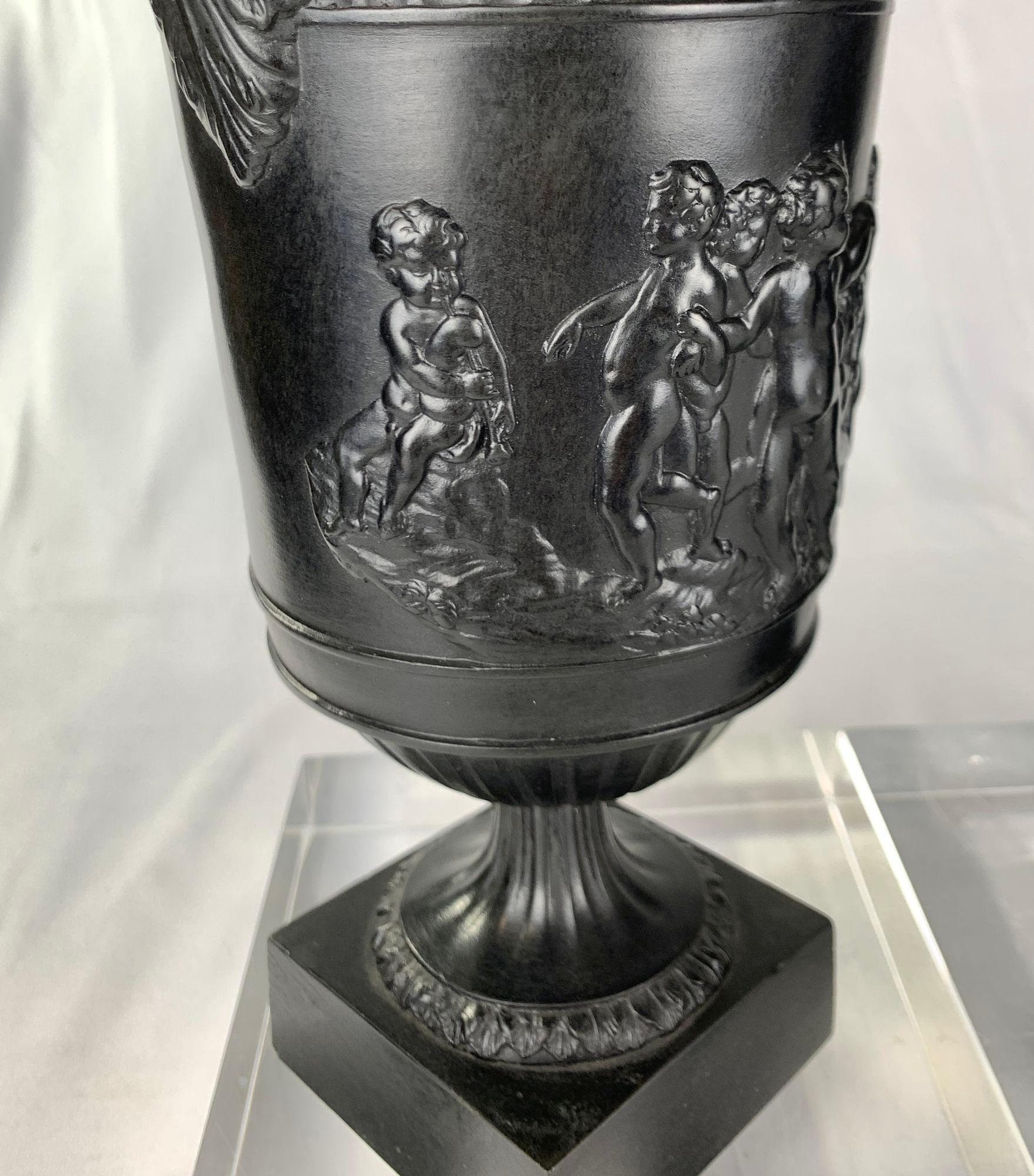 Pair Antique Wedgwood Black Basalt Vases England Late 18th Century Circa 1775 In Excellent Condition For Sale In Katonah, NY