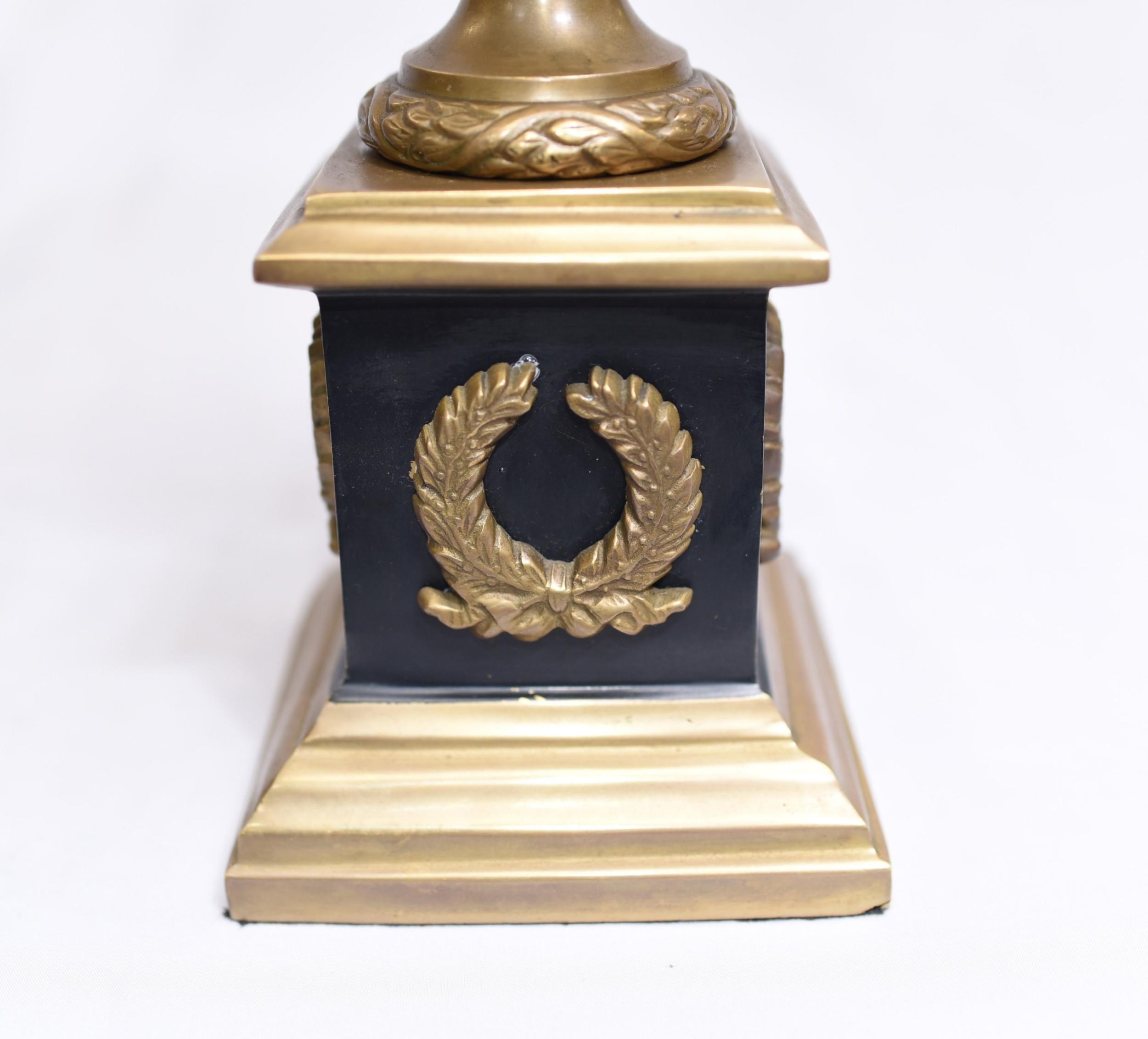 Pair Antique Bronze Campana Urns, French Empire Medici In Good Condition For Sale In Potters Bar, GB
