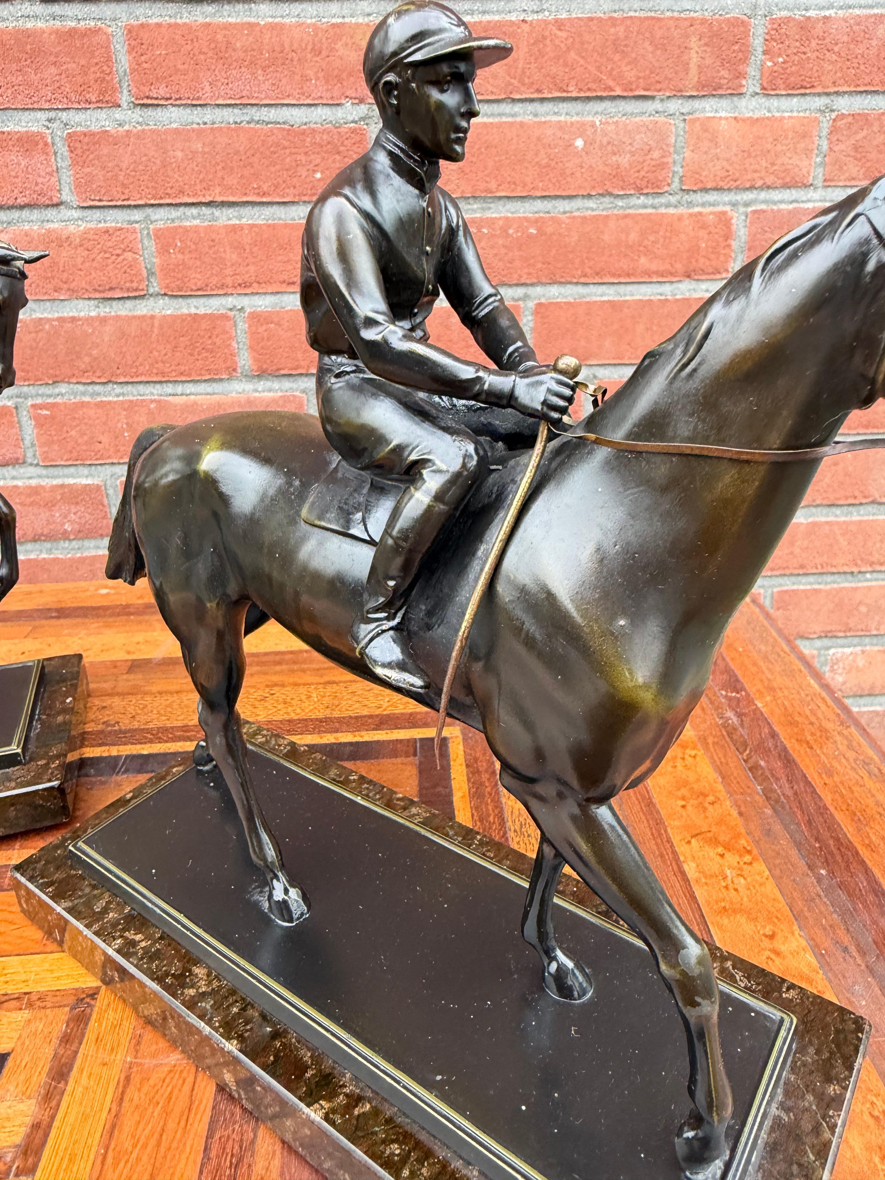 Pair Antique Bronzed Equestrian Sculptures, Marble Bases, Jockey & Rider w Hound im Angebot 3