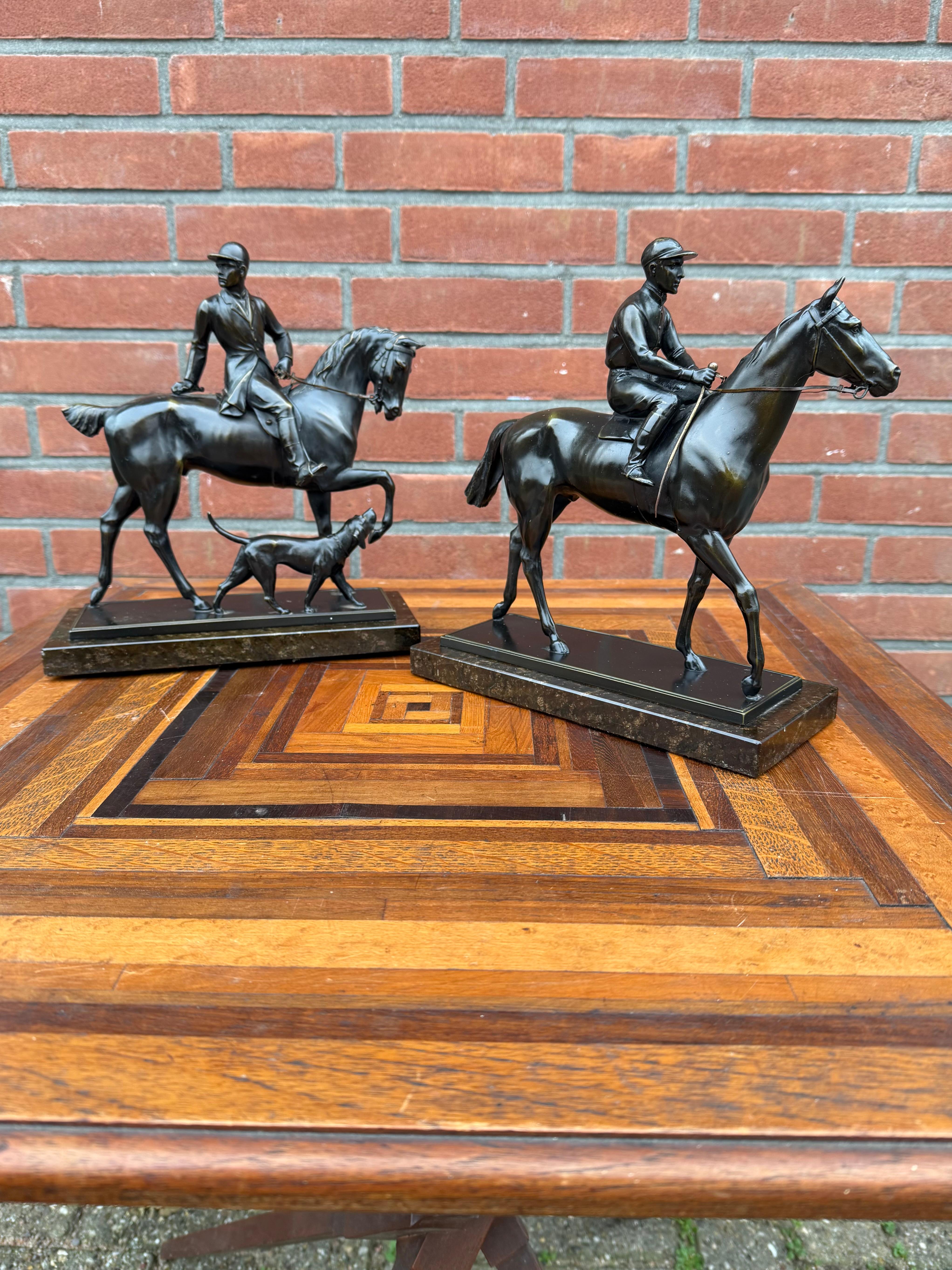 Pair Antique Bronzed Equestrian Sculptures, Marble Bases, Jockey & Rider w Hound im Angebot 7