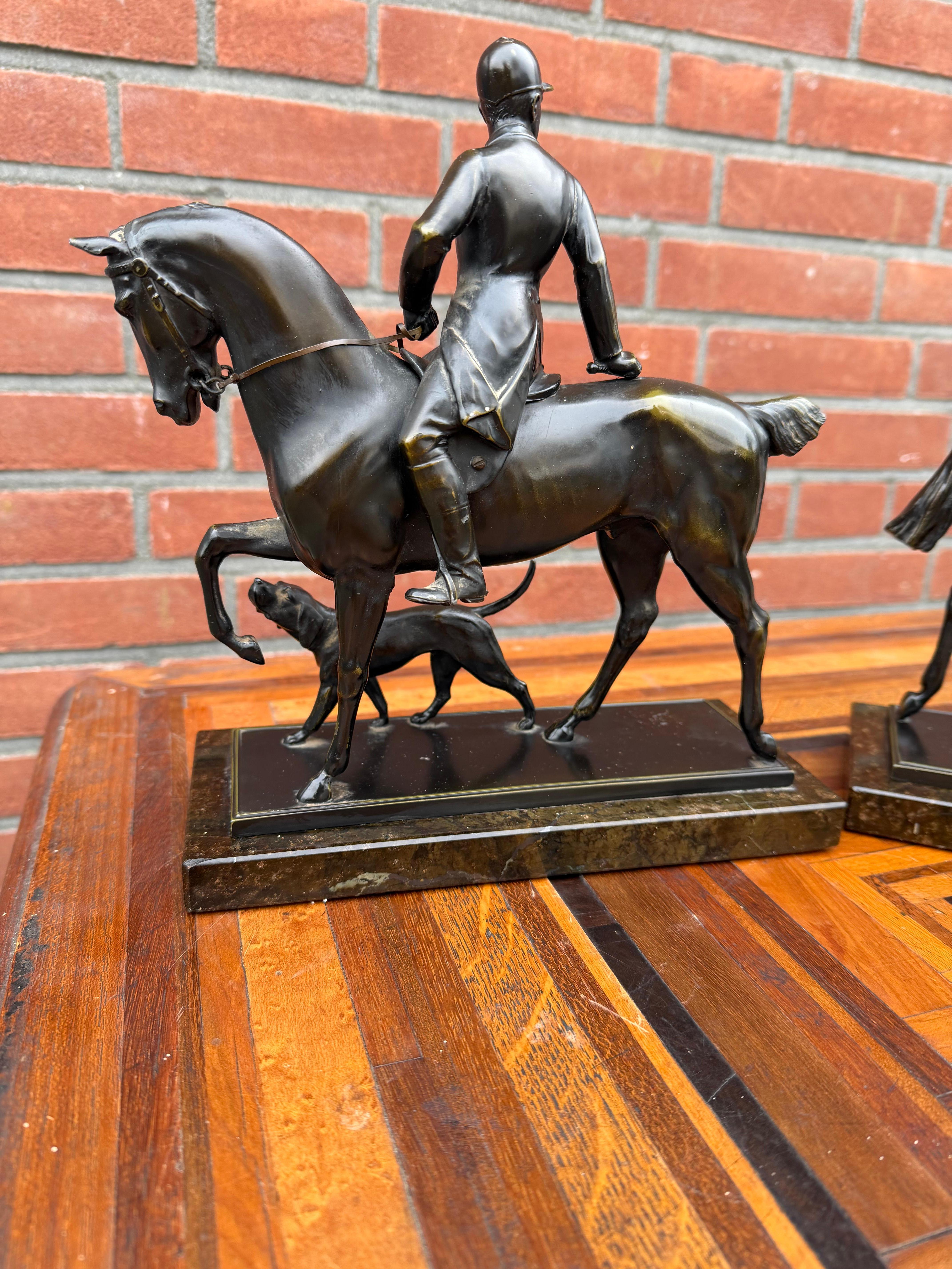 Pair Antique Bronzed Equestrian Sculptures, Marble Bases, Jockey & Rider w Hound im Angebot 8