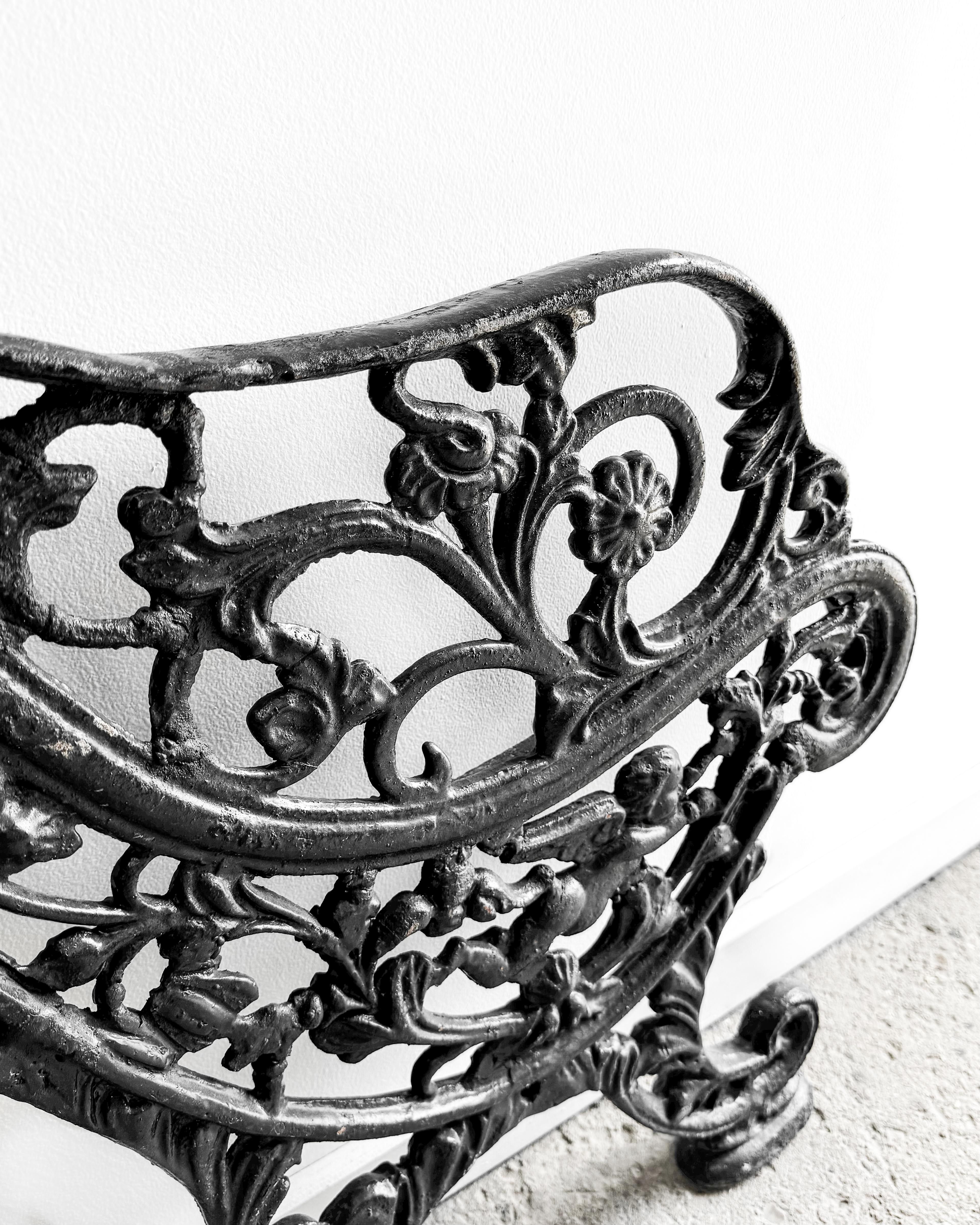 (Pair) Antique Cast Iron Victorian Garden Bench Ends For Sale 6