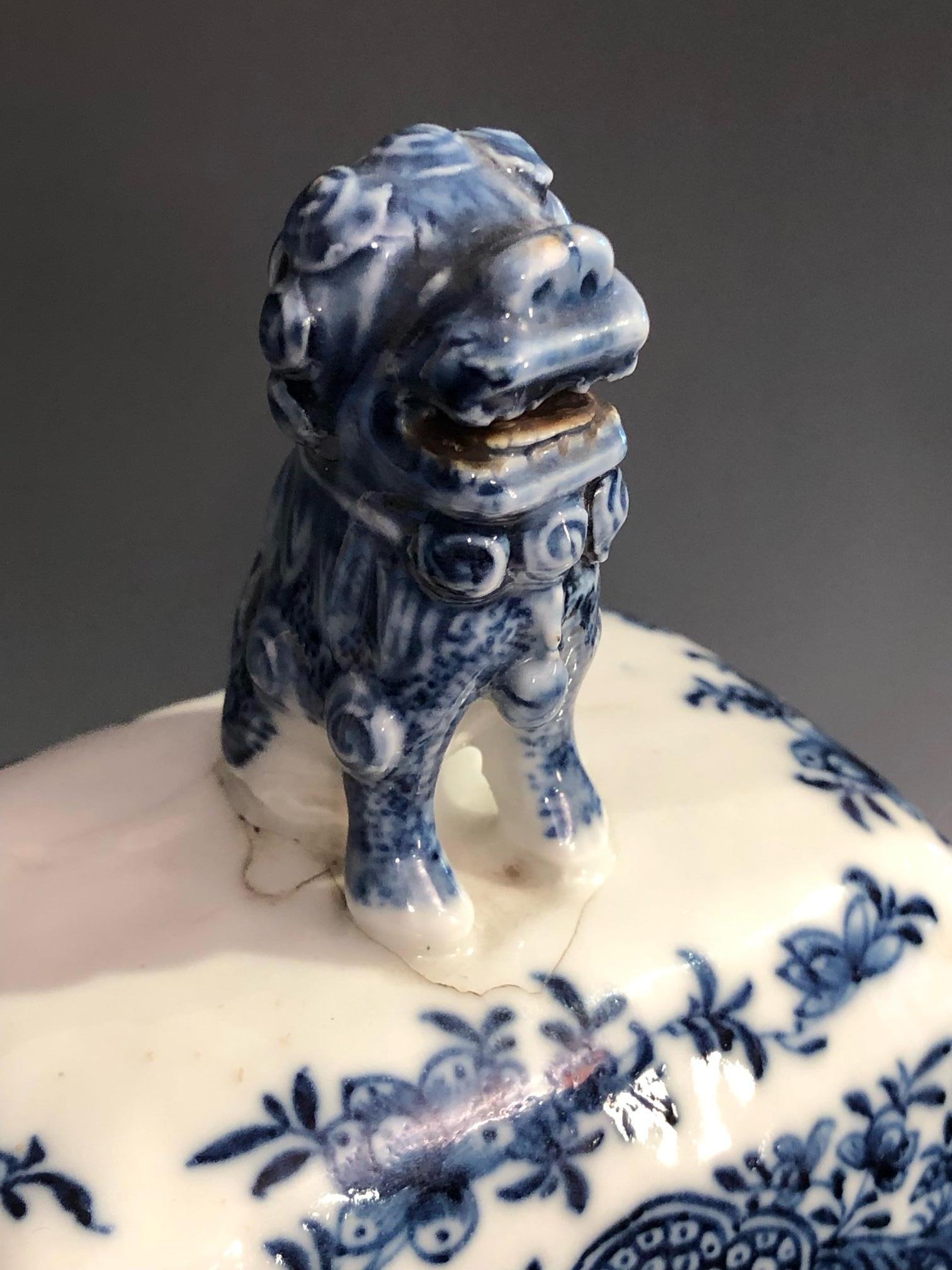 Pair Antique Chinese Export Porcelain Vases Urns Covers Nanking Blue & White 22