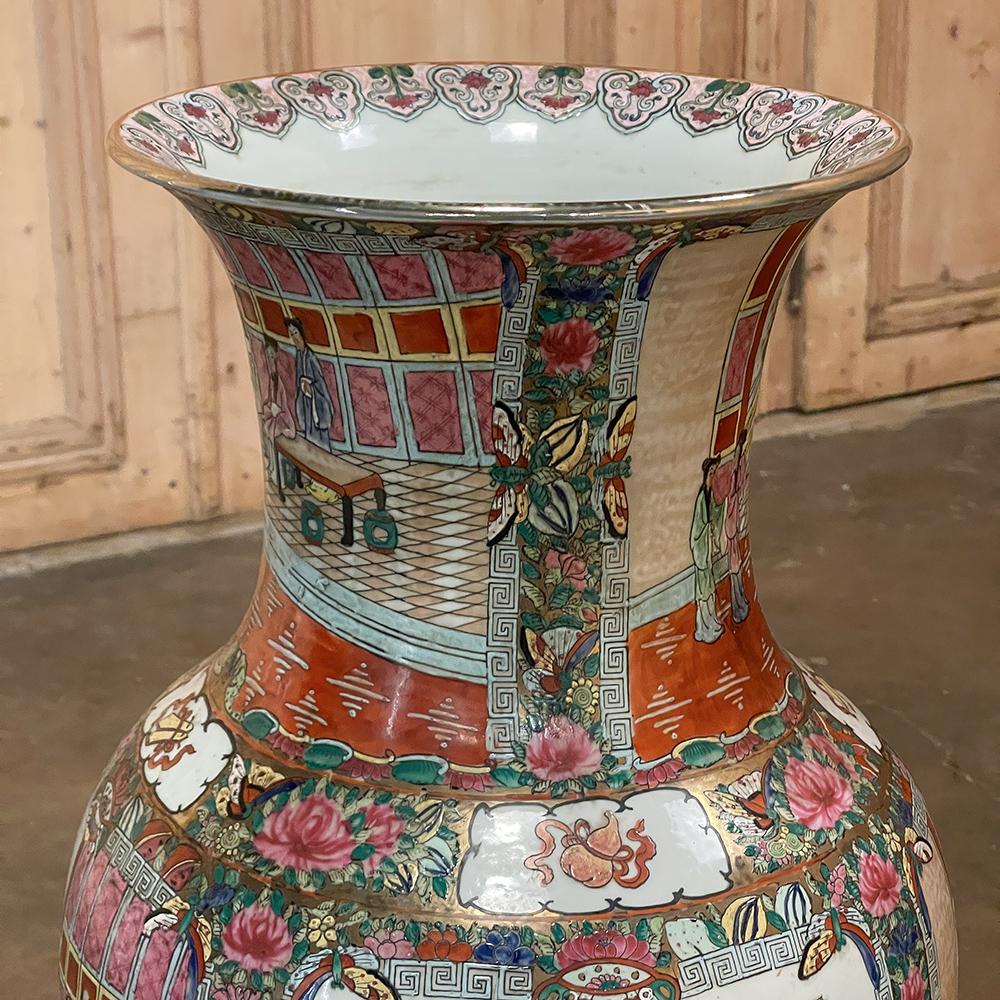 Pair Antique Chinese Hand-Painted Vases For Sale 6