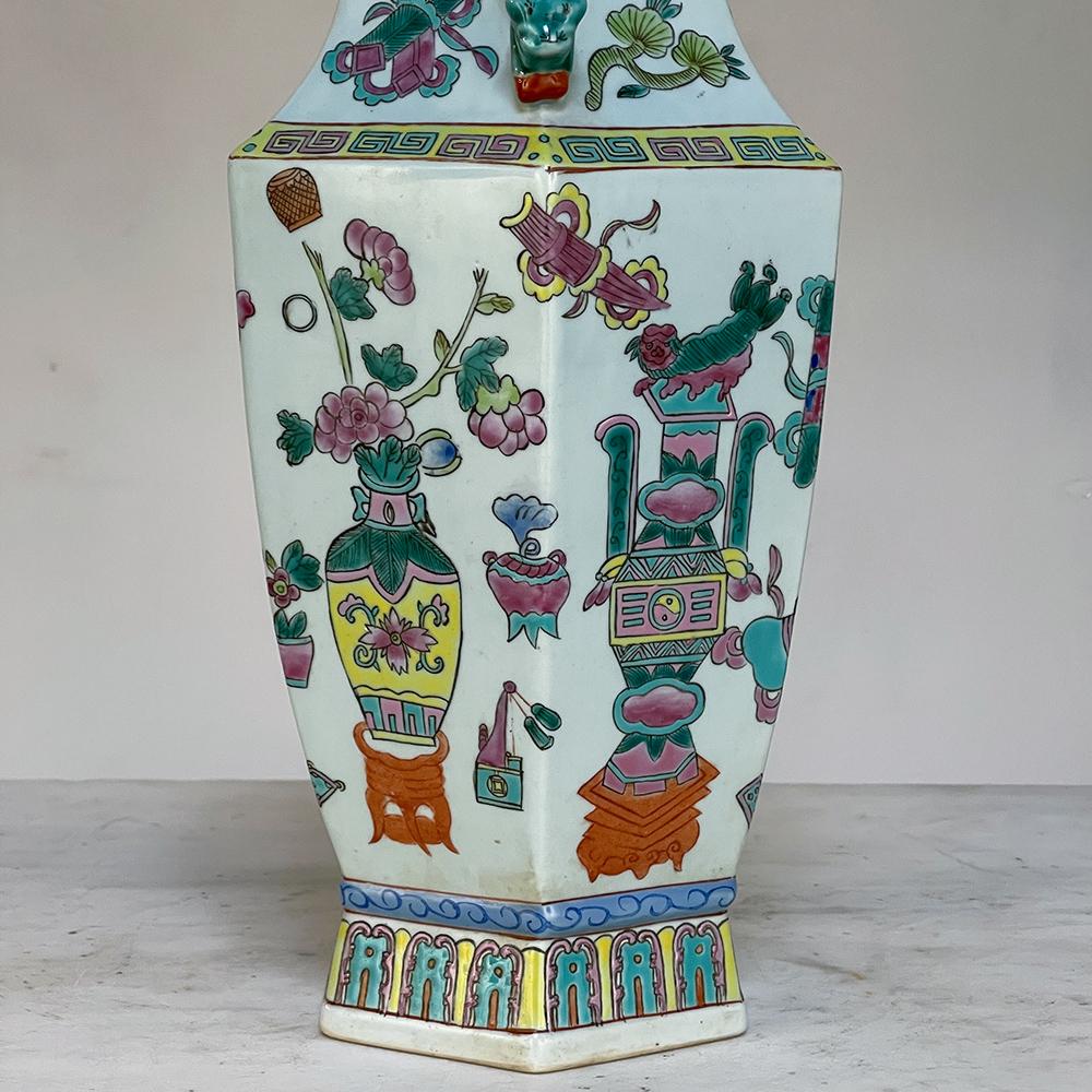 Pair Antique Chinese Hand-Painted Vases For Sale 10
