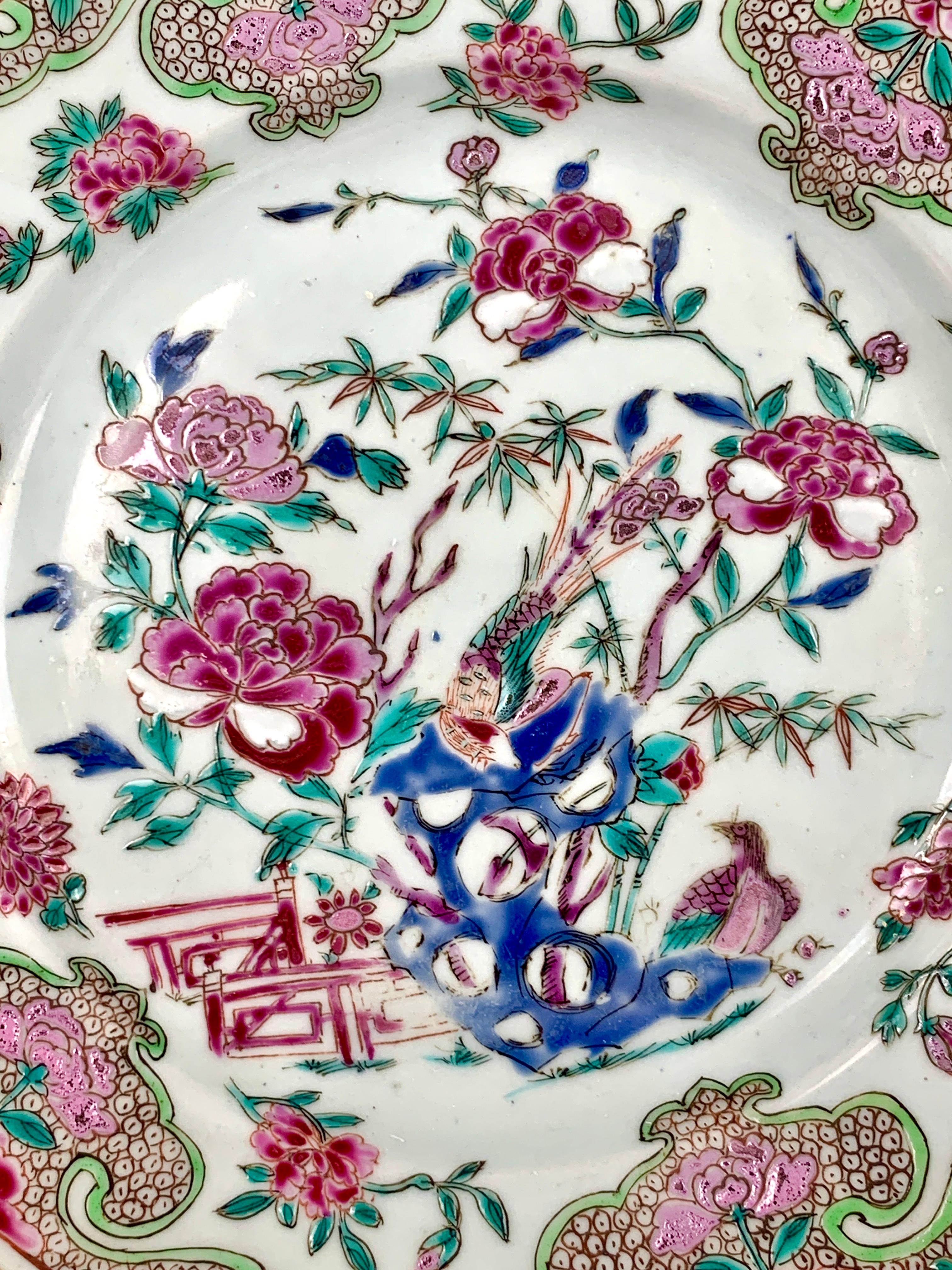 Pair Antique Chinese Porcelain Dishes Hand-Painted Made 18th Century, Circa 1770 In Excellent Condition In Katonah, NY