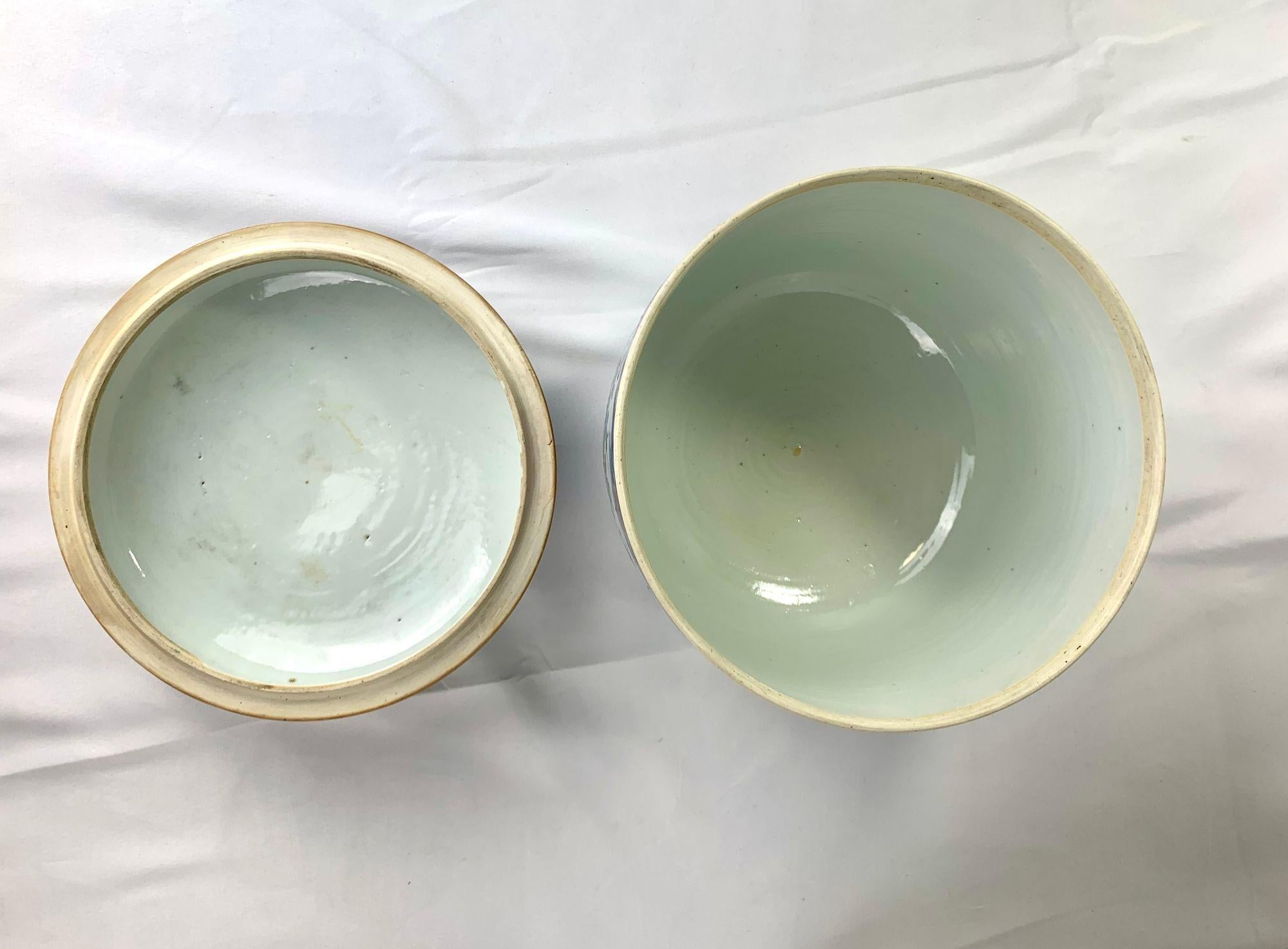 Pair Chinese Porcelain Ginger or Temple Jars Famille Rose Hand Painted Qianlong For Sale 3