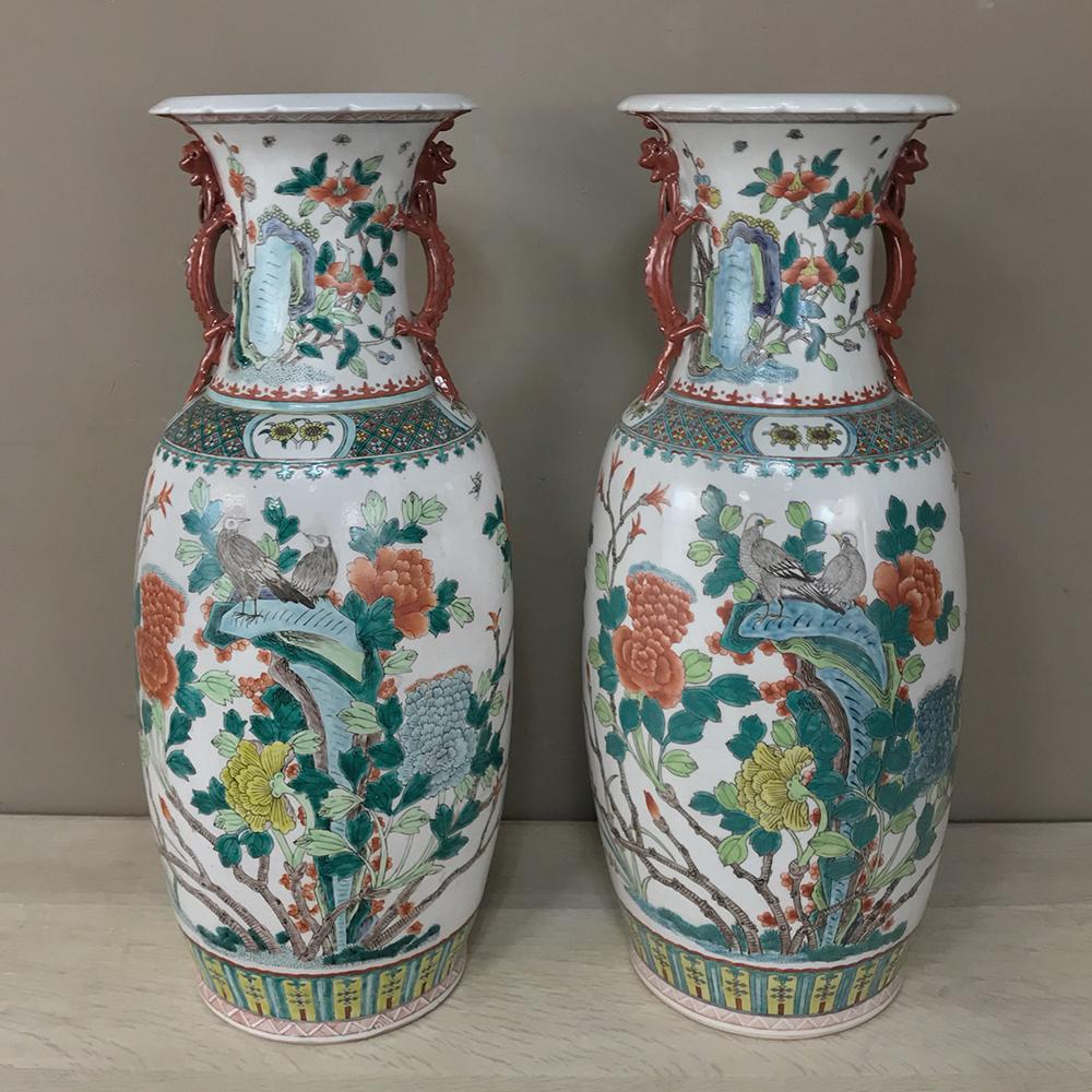 antique chinese dragon vases