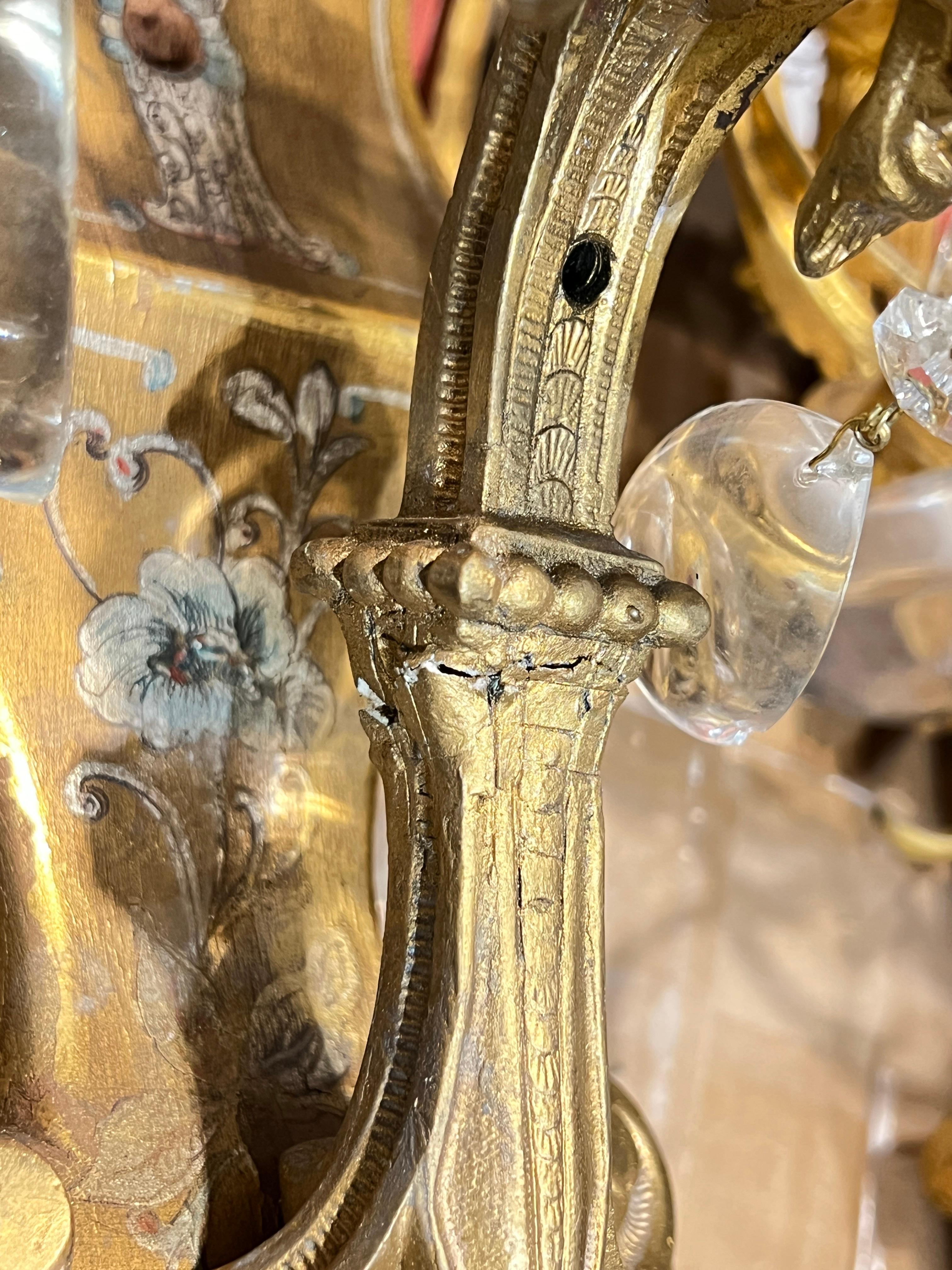 Paire d'appliques à 3 lumières en bronze doré et peint Chinoiserie antique / Lights en vente 3