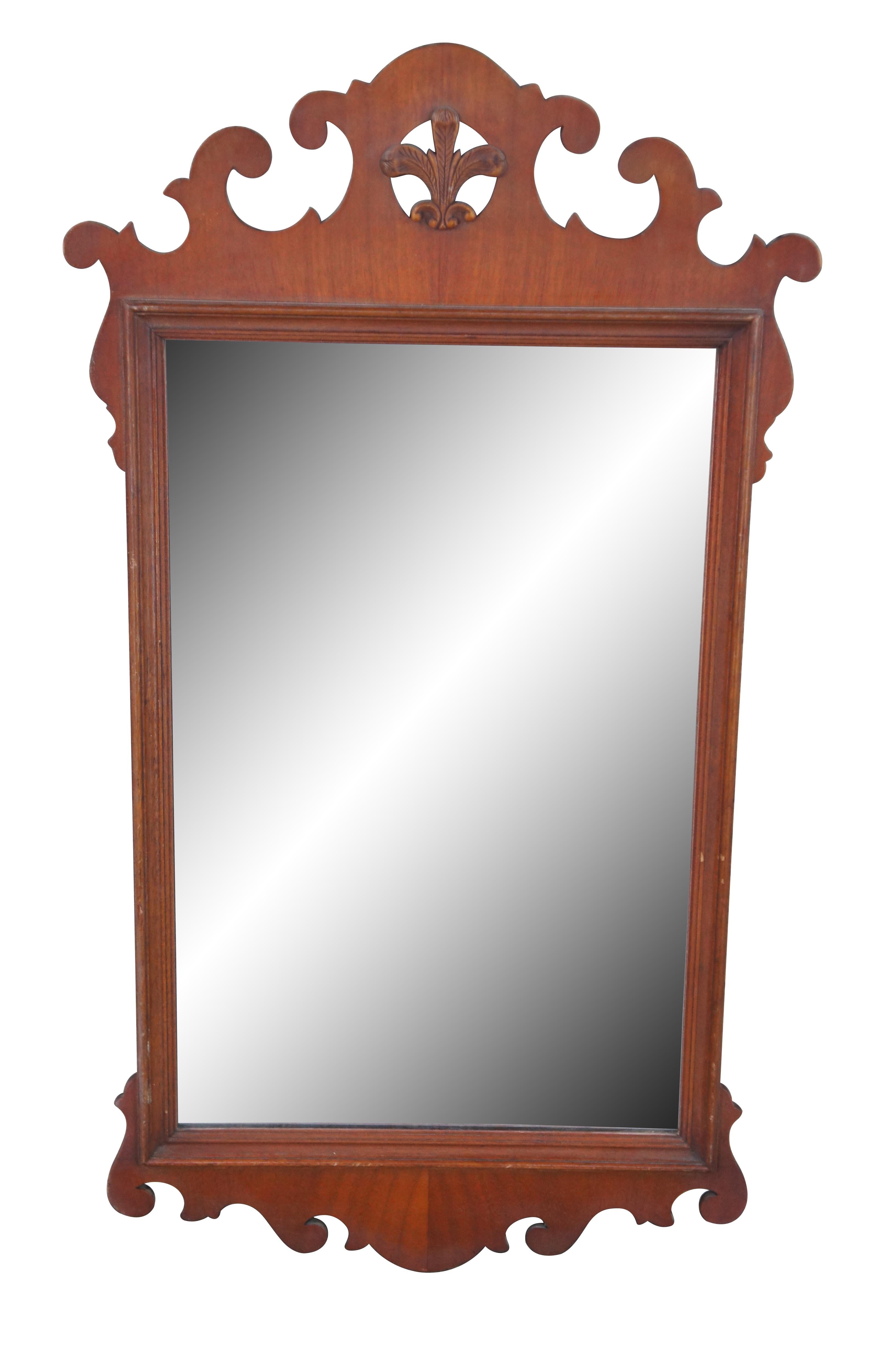 Pair Antique Chippendale Mahogany Prince of Wales Feathers Wall Hanging Mirrors In Good Condition In Dayton, OH