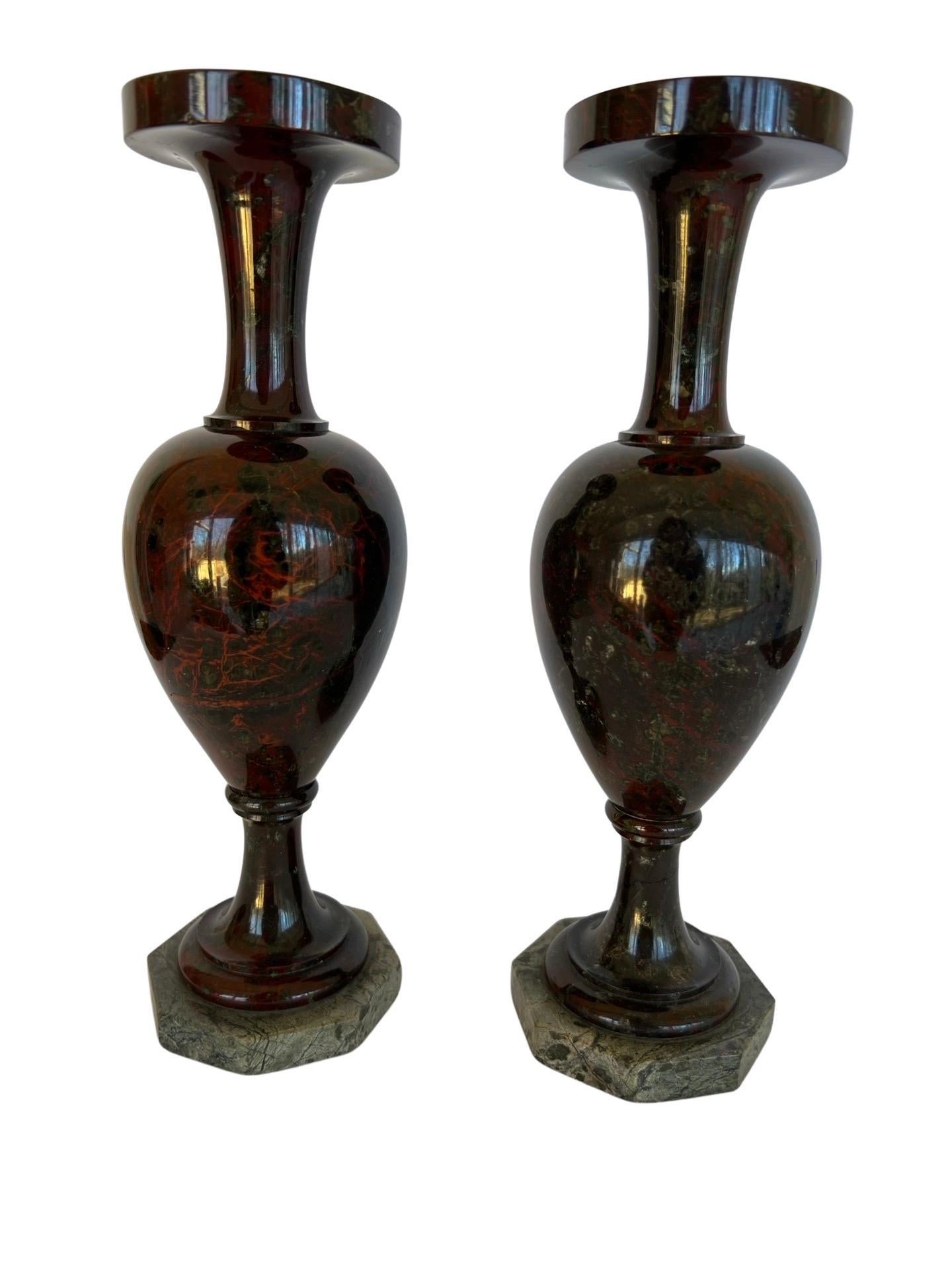 Pair, Antique Cornwall Red Jasper Stone Vases on Marble Bases For Sale 2