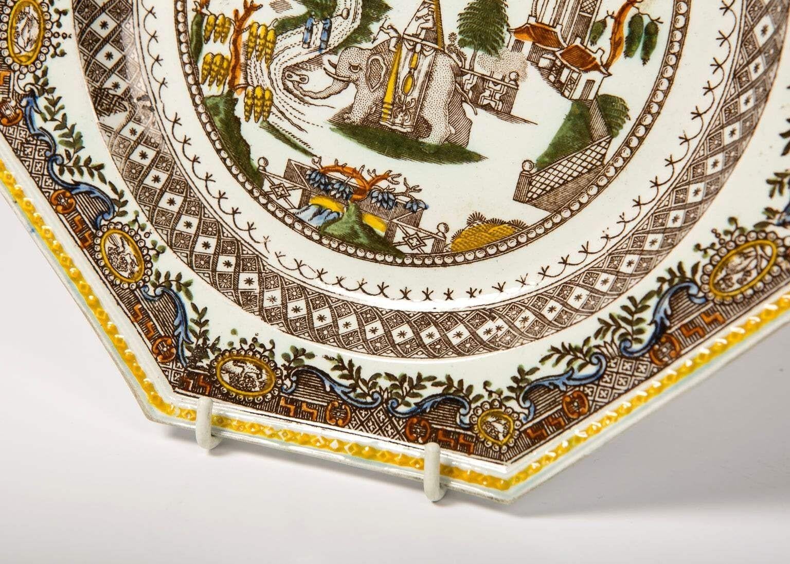 Pareja Wedgwood & Co. antigua Platos en diseño 