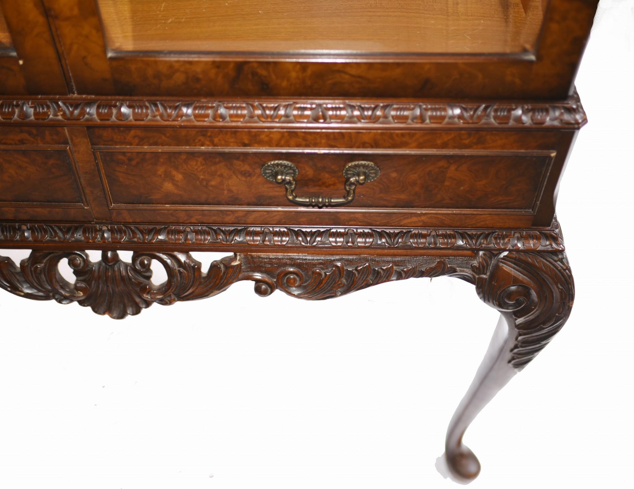 Pair Antique Display Cabinets, Walnut Victorian Bookcases In Good Condition In Potters Bar, GB