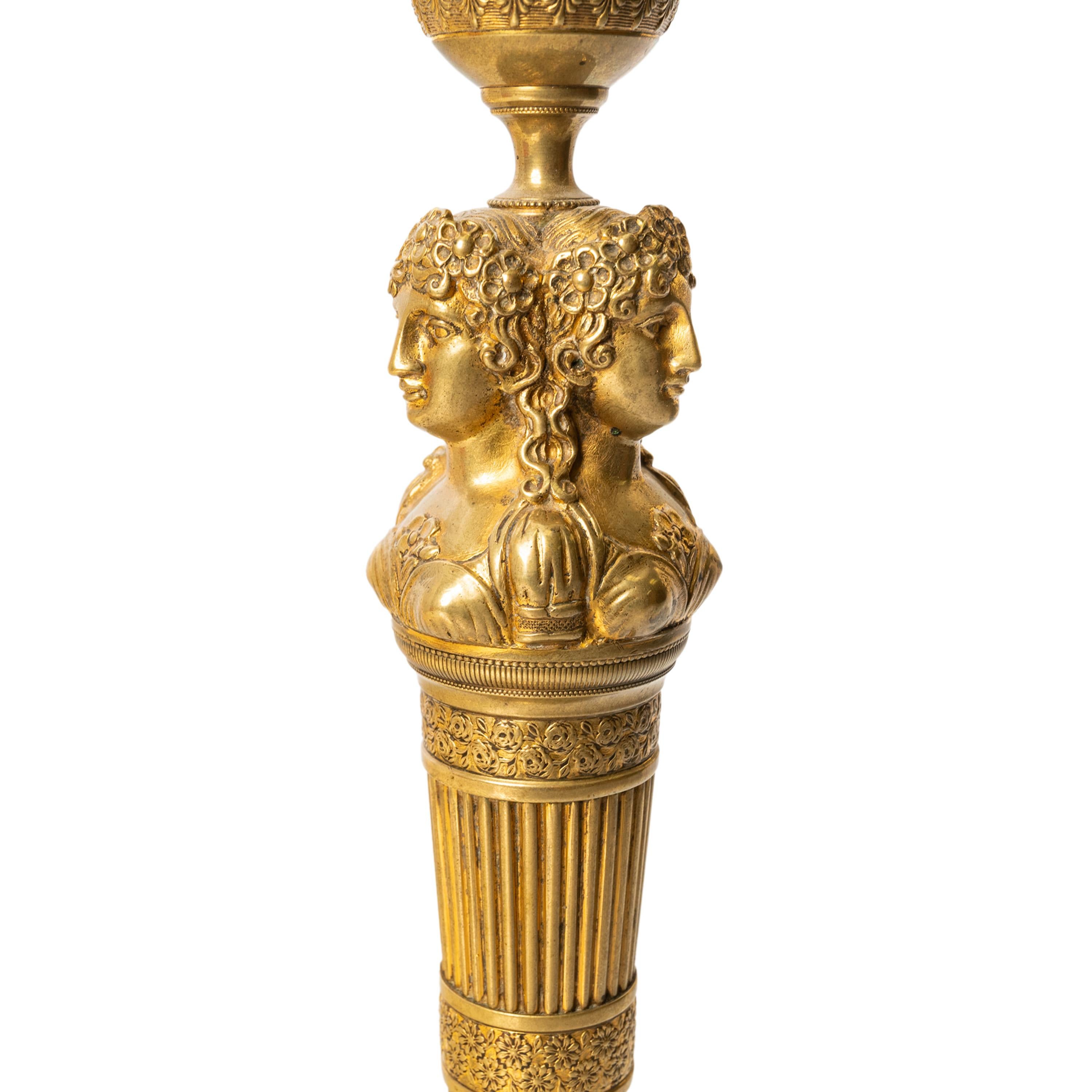 Paar antike frühe 19. Jahrhundert Französisch Empire neoklassischen vergoldeten Bronze Leuchter im Angebot 9