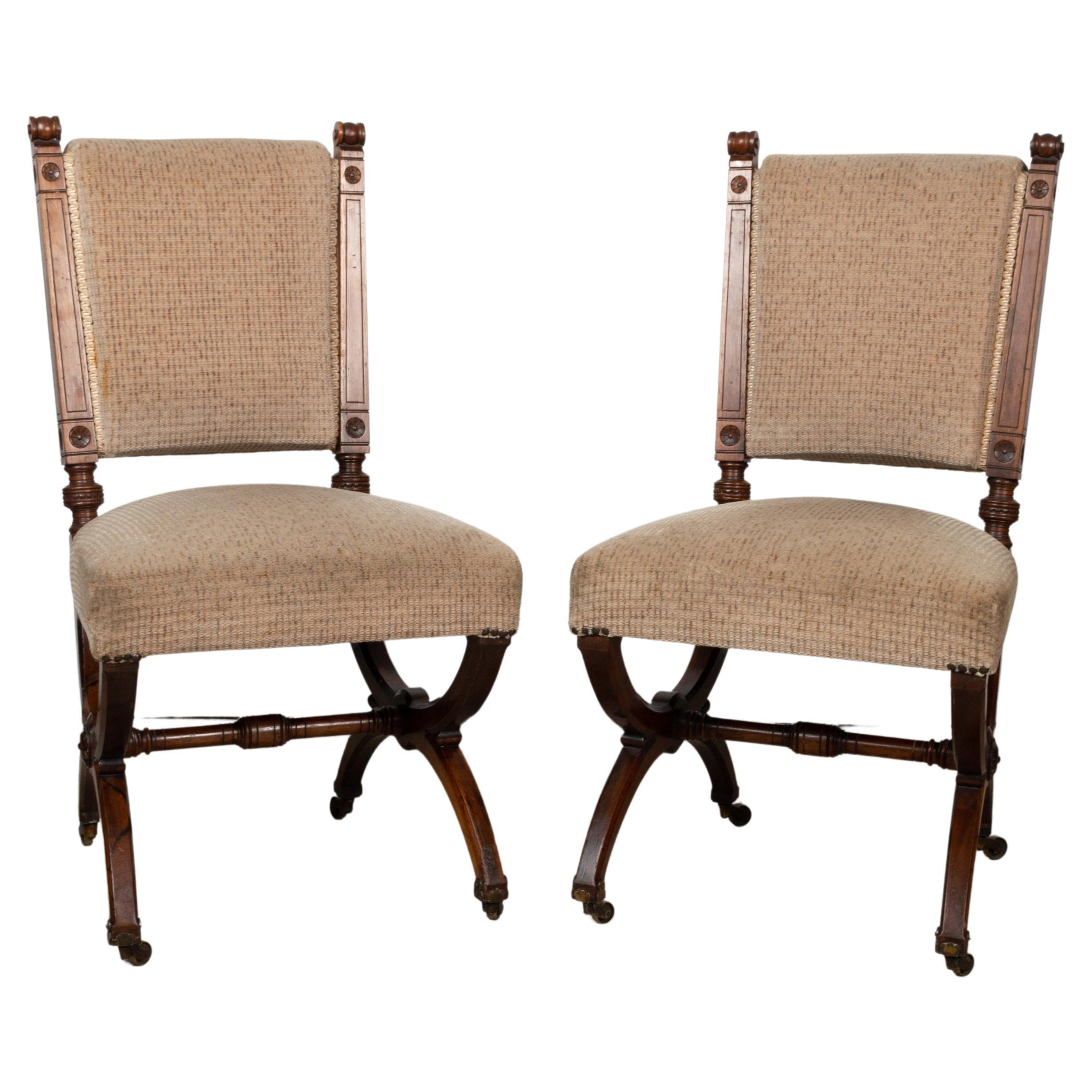 Pair Antique English Aesthetic Movement X Frame Stretcher Hall Side Chairs In Good Condition For Sale In London, GB