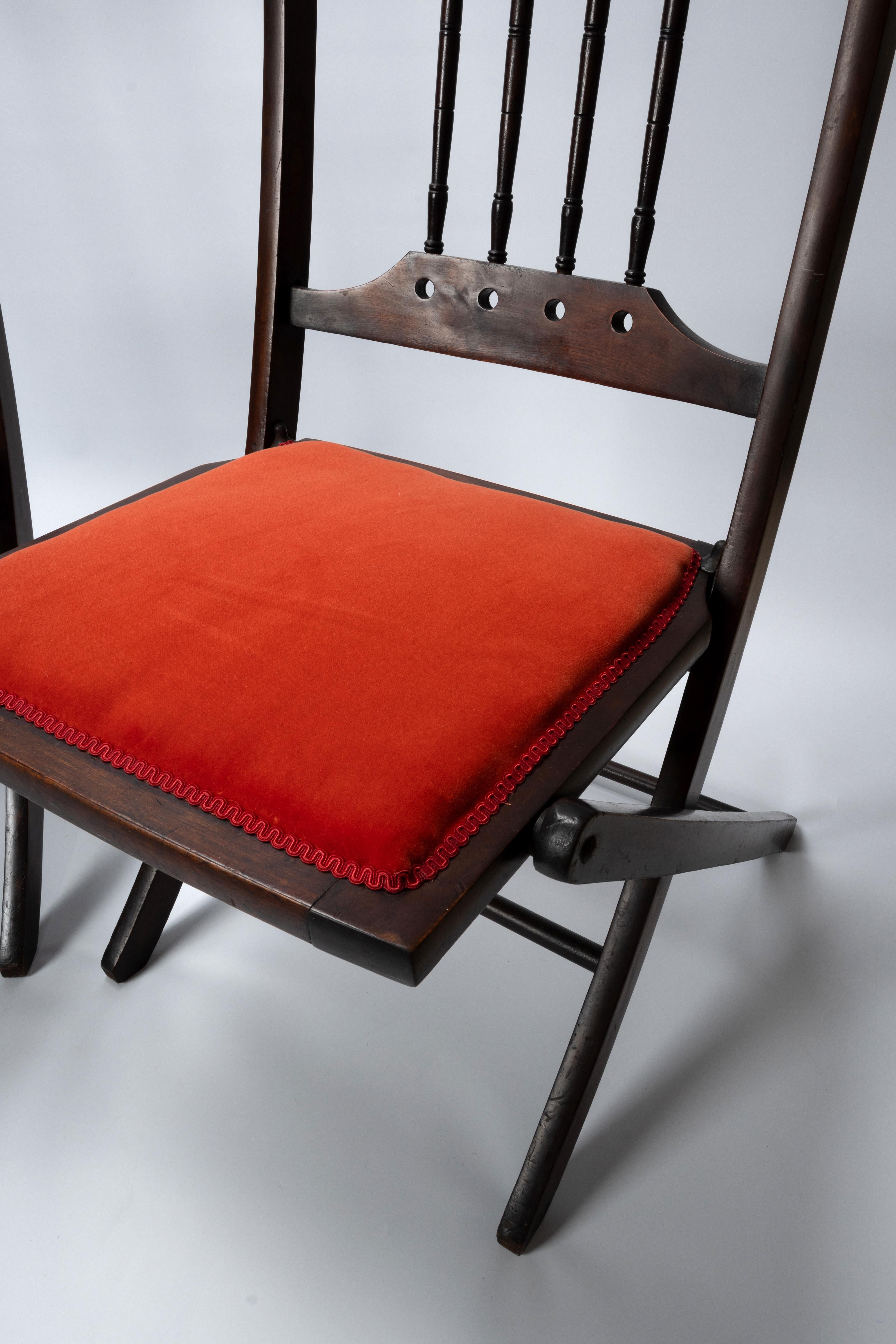 Pareja de sillas laterales plegables inglesas antiguas Arts And Crafts Sillas Hall C.1890 en venta 10