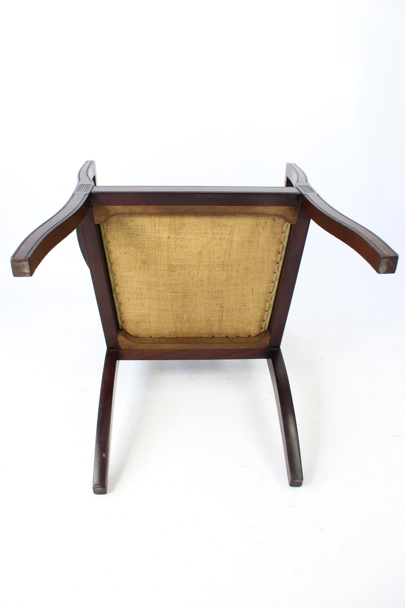 Antique English Arts & Crafts Mahogany Chairs Mackintosh Style Armchairs, Pair 7