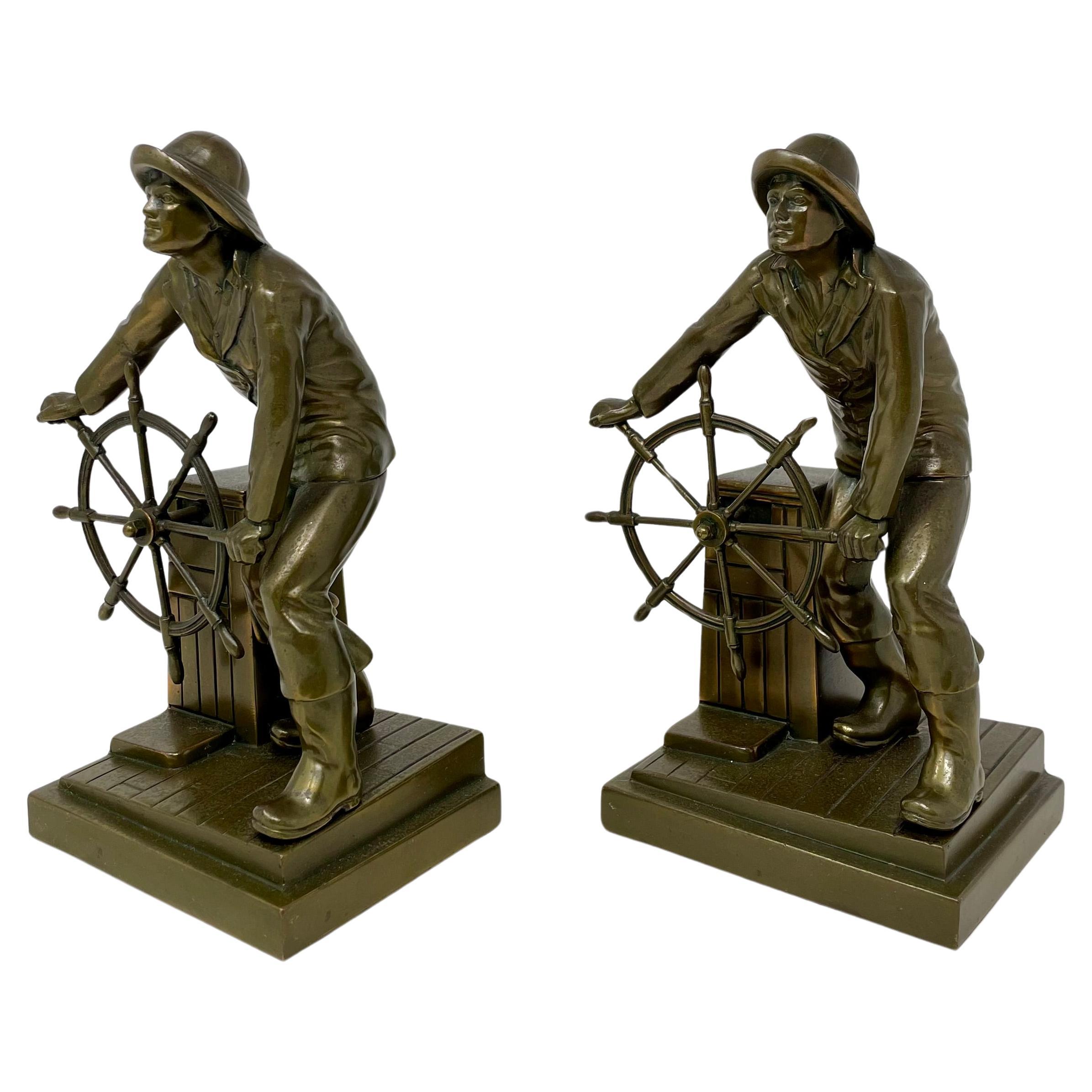 Pair Antique English Brass Bookends of Nautical Figures, Circa 1900's In Good Condition For Sale In New Orleans, LA