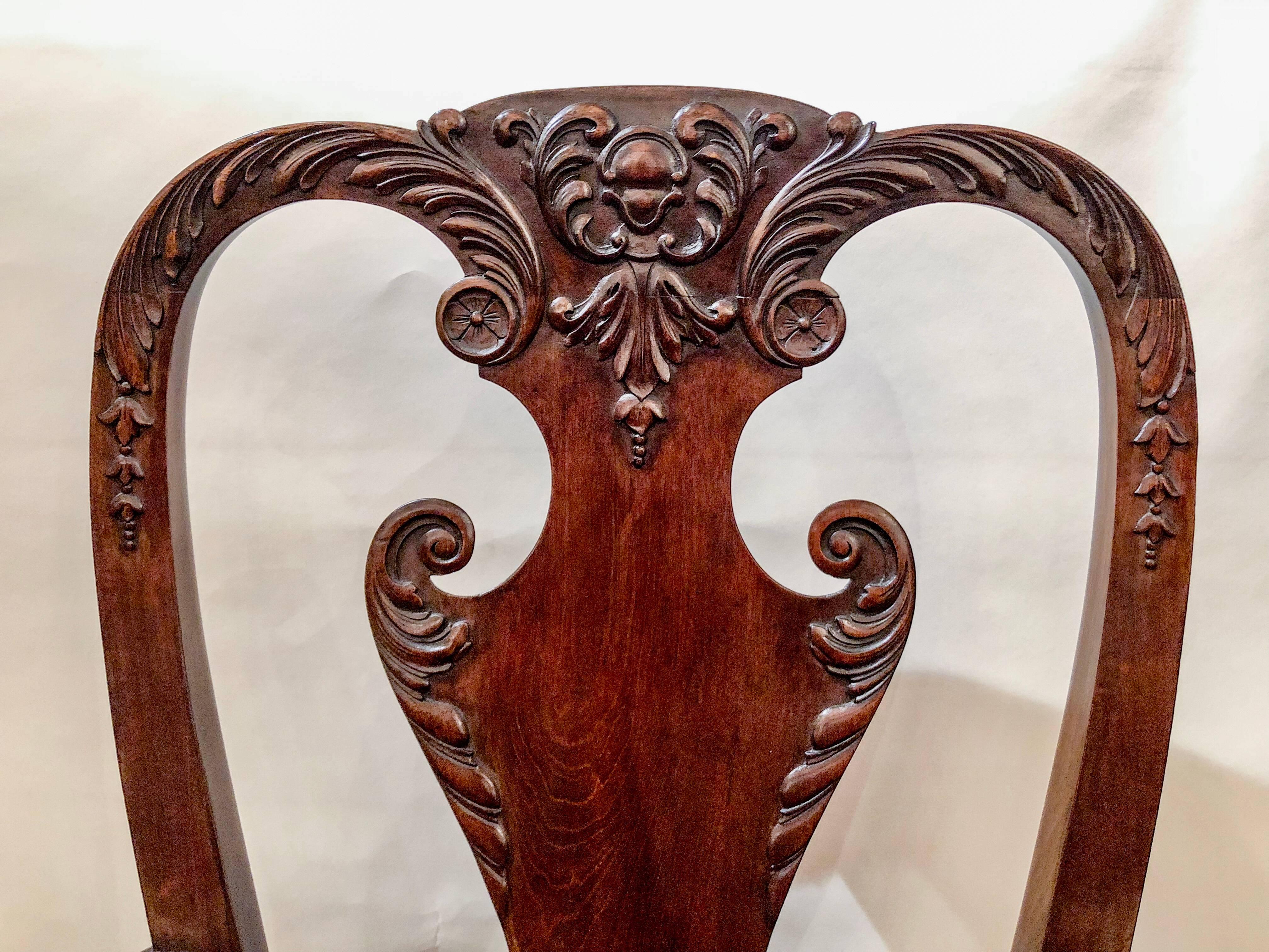 19th Century Pair of Antique English Carved Mahogany Armchairs For Sale