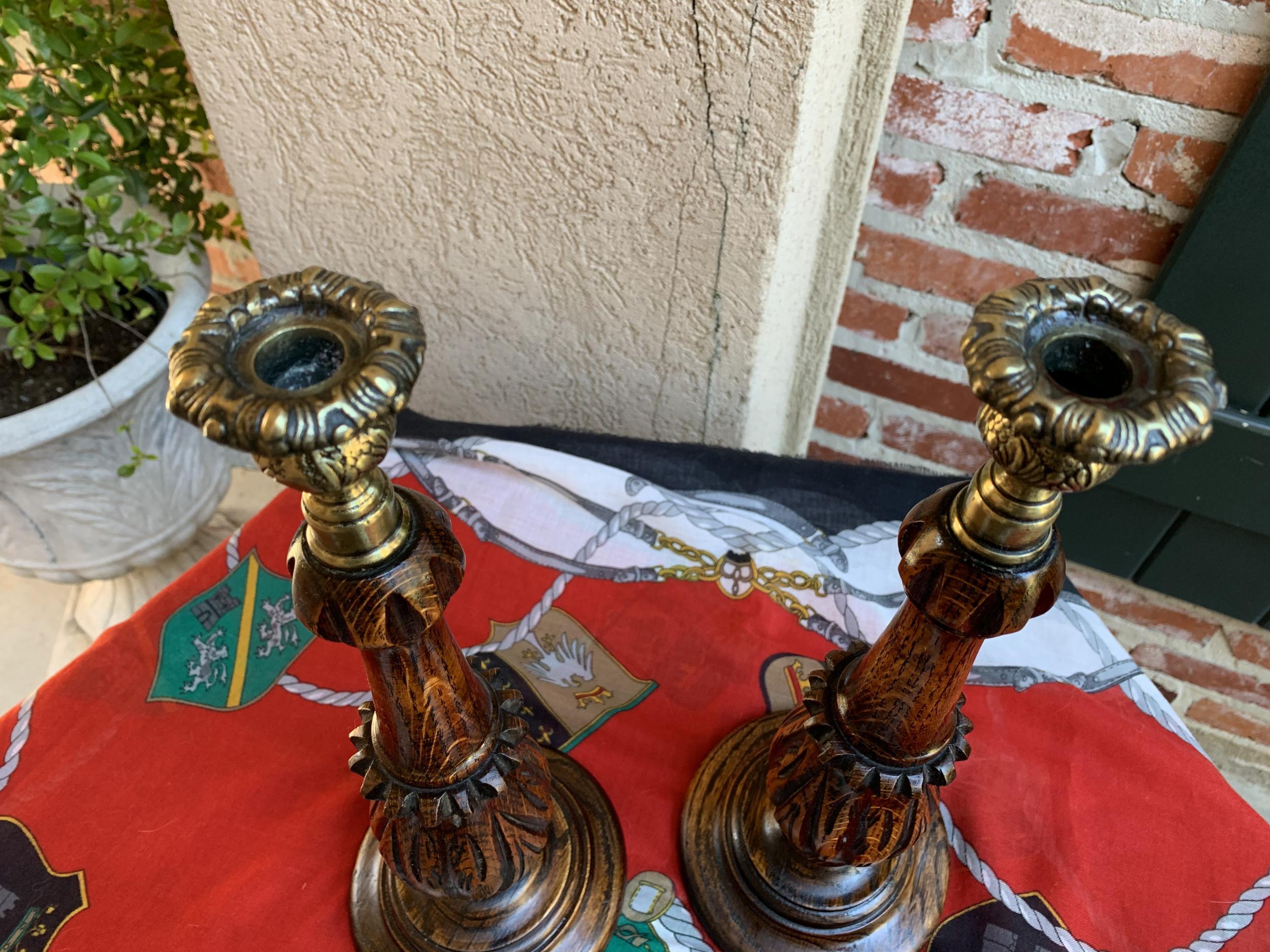 Pair of Antique English Carved Tiger Oak Candlesticks Candleholder Brass Thistle 4