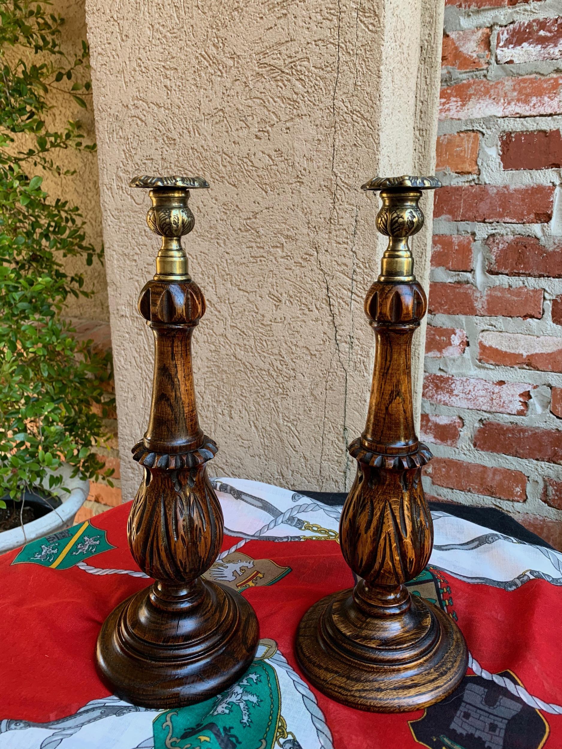 Jacobean Pair of Antique English Carved Tiger Oak Candlesticks Candleholder Brass Thistle