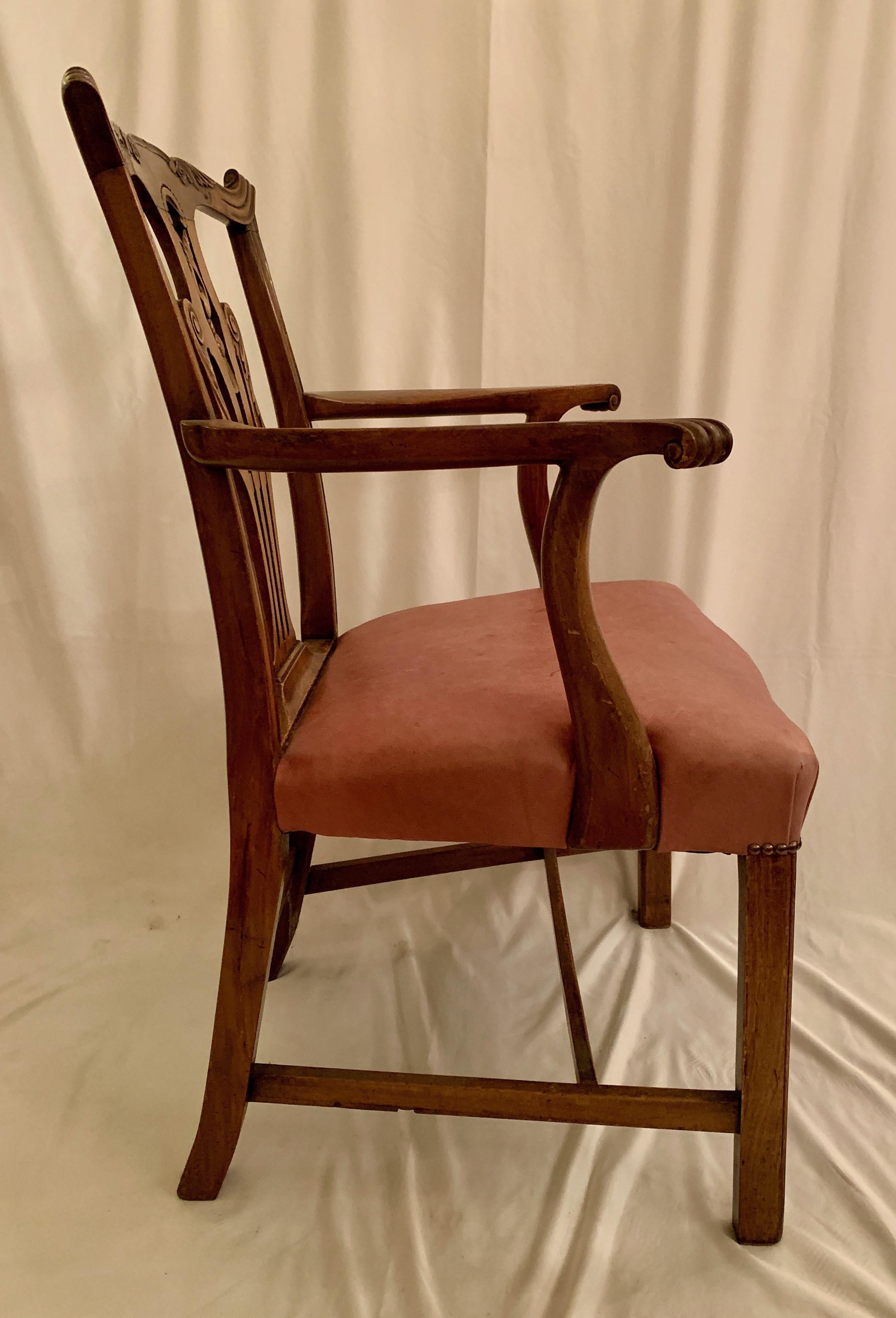 Anglais Paire d'anciens fauteuils Chippendale anglais, vers 1880 en vente