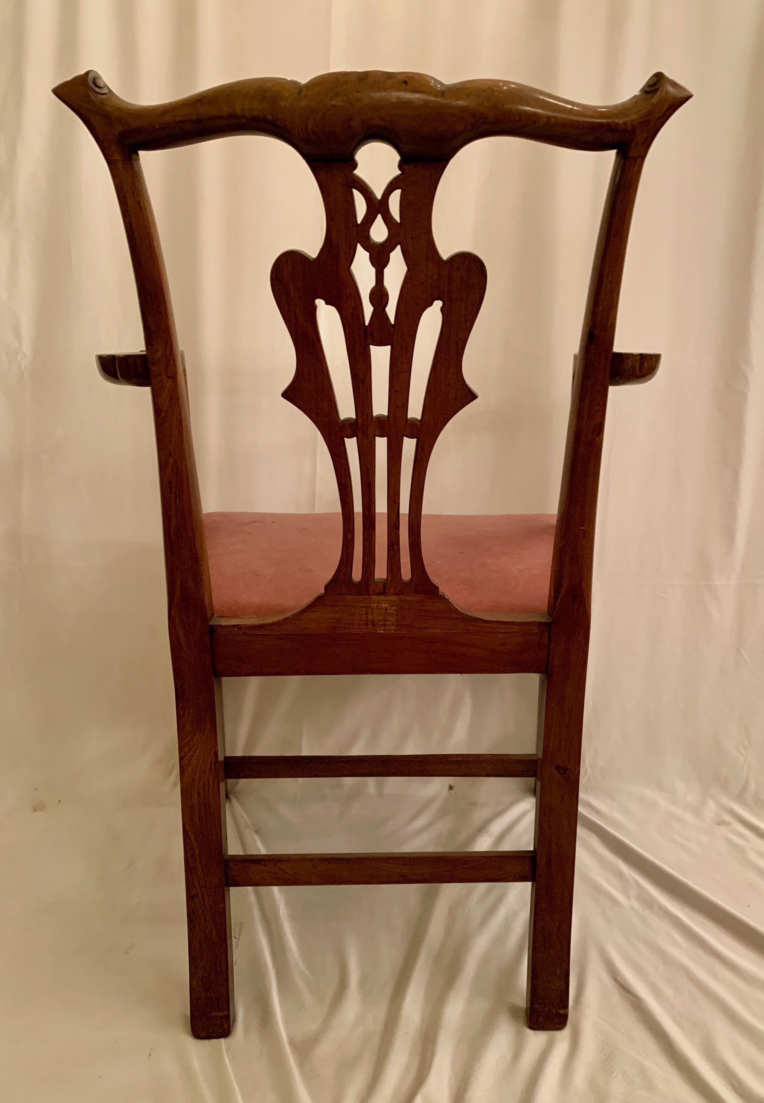 Pair of Antique English Chippendale Armchairs, circa 1880 In Good Condition For Sale In New Orleans, LA