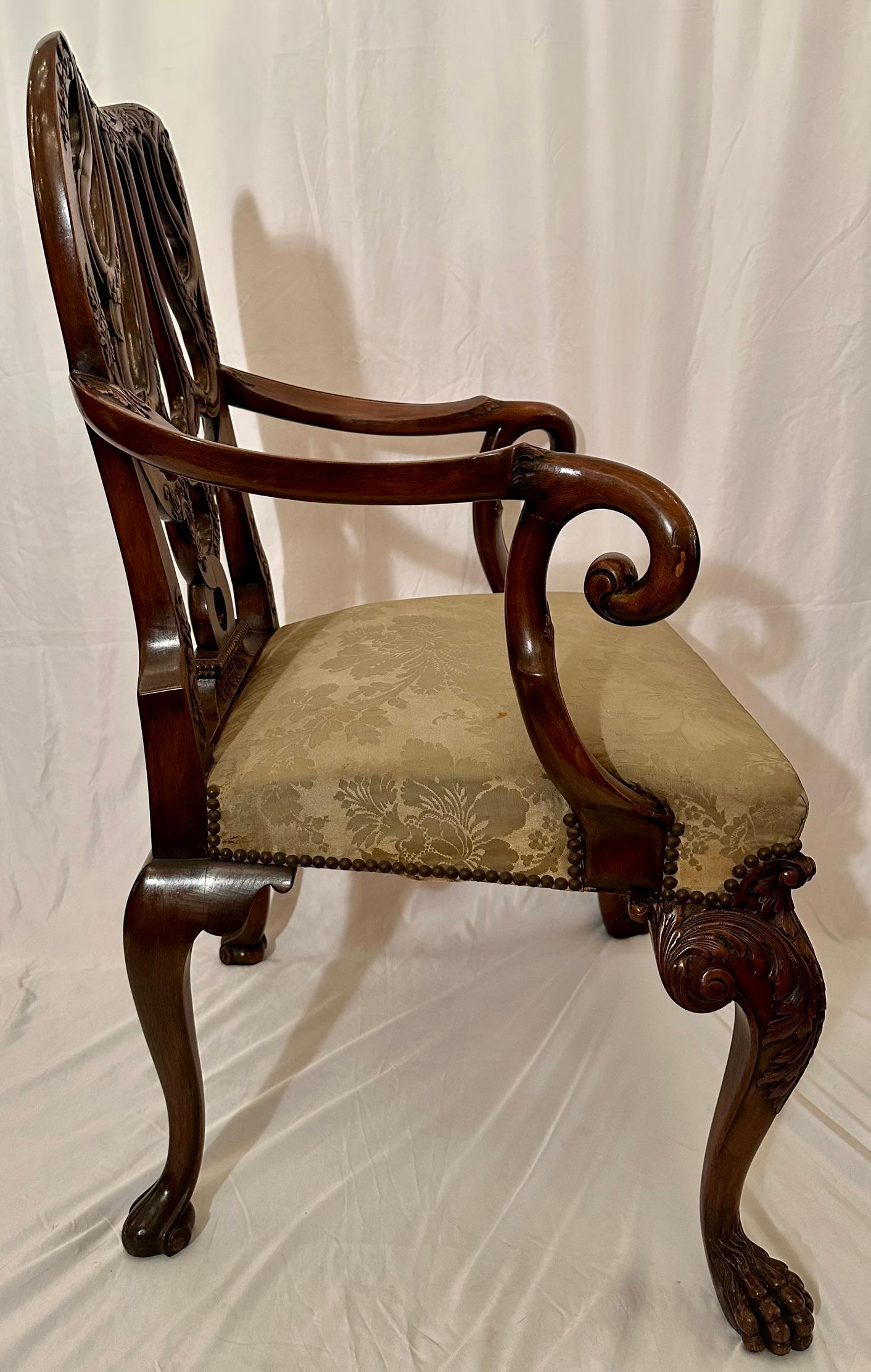 Pair Antique English Early Victorian Carved Walnut Armchairs, Circa 1840-1850. For Sale 1