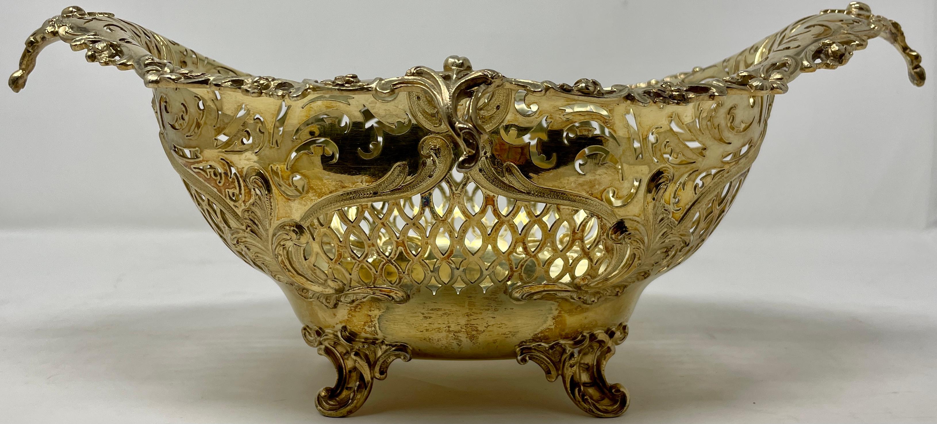 Anglais Paire d'anciennes lampes anglaises « Elkington & Co » anglaises Paniers ajourés en argent doré, vers 1890 en vente