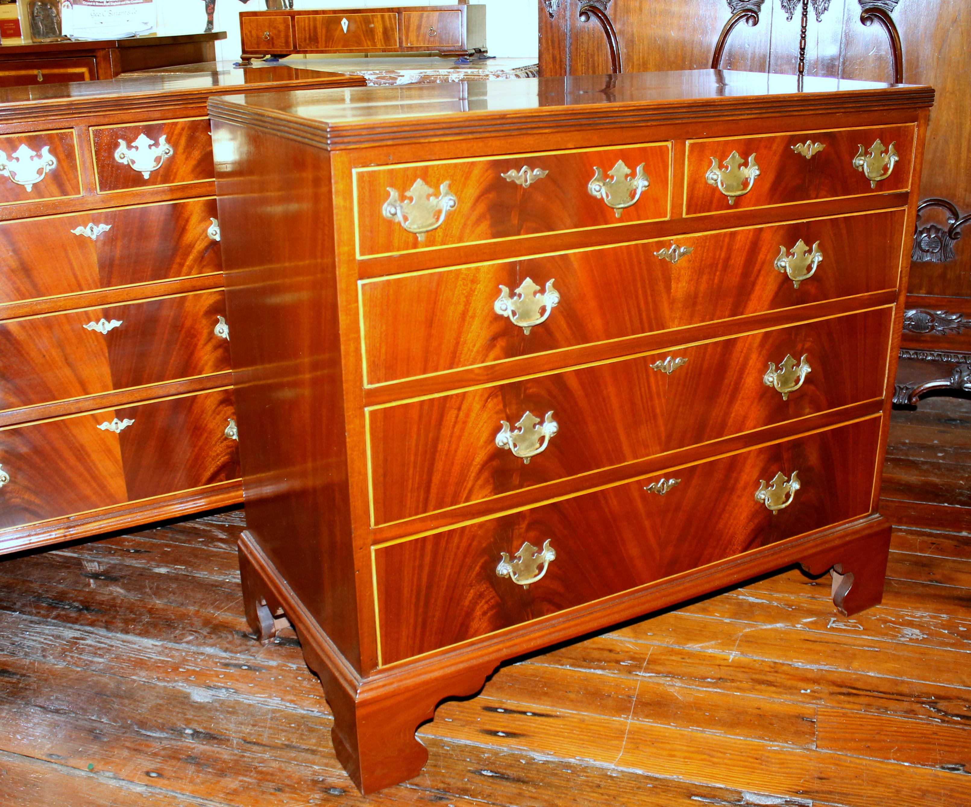 Antique English Inlaid Book-Matched Crotch Mahogany Low Chests of Drawers, Pair  In Good Condition In Charleston, SC