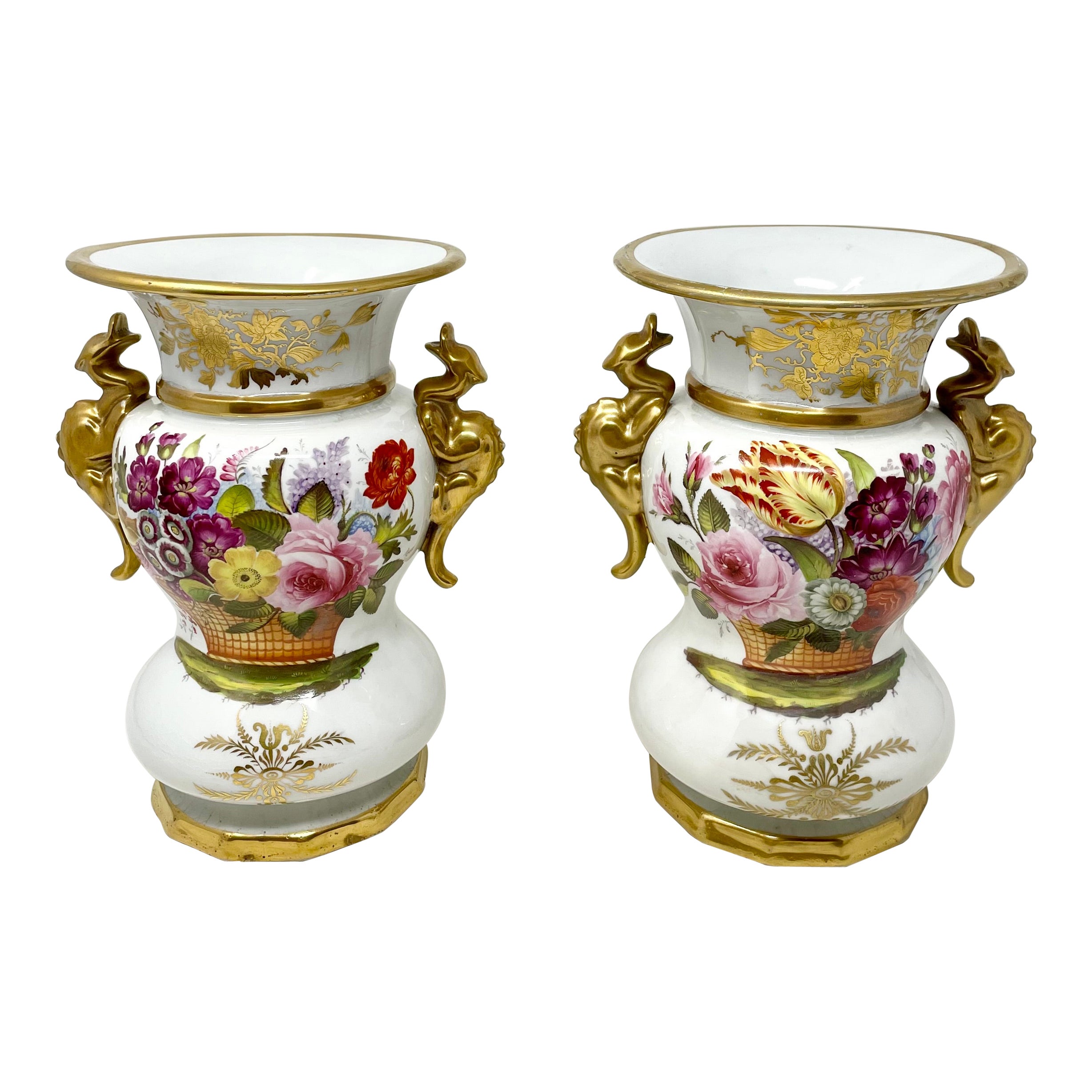 Coppia di antiche urne inglesi "Mason's Ironstone", circa 1890. in vendita