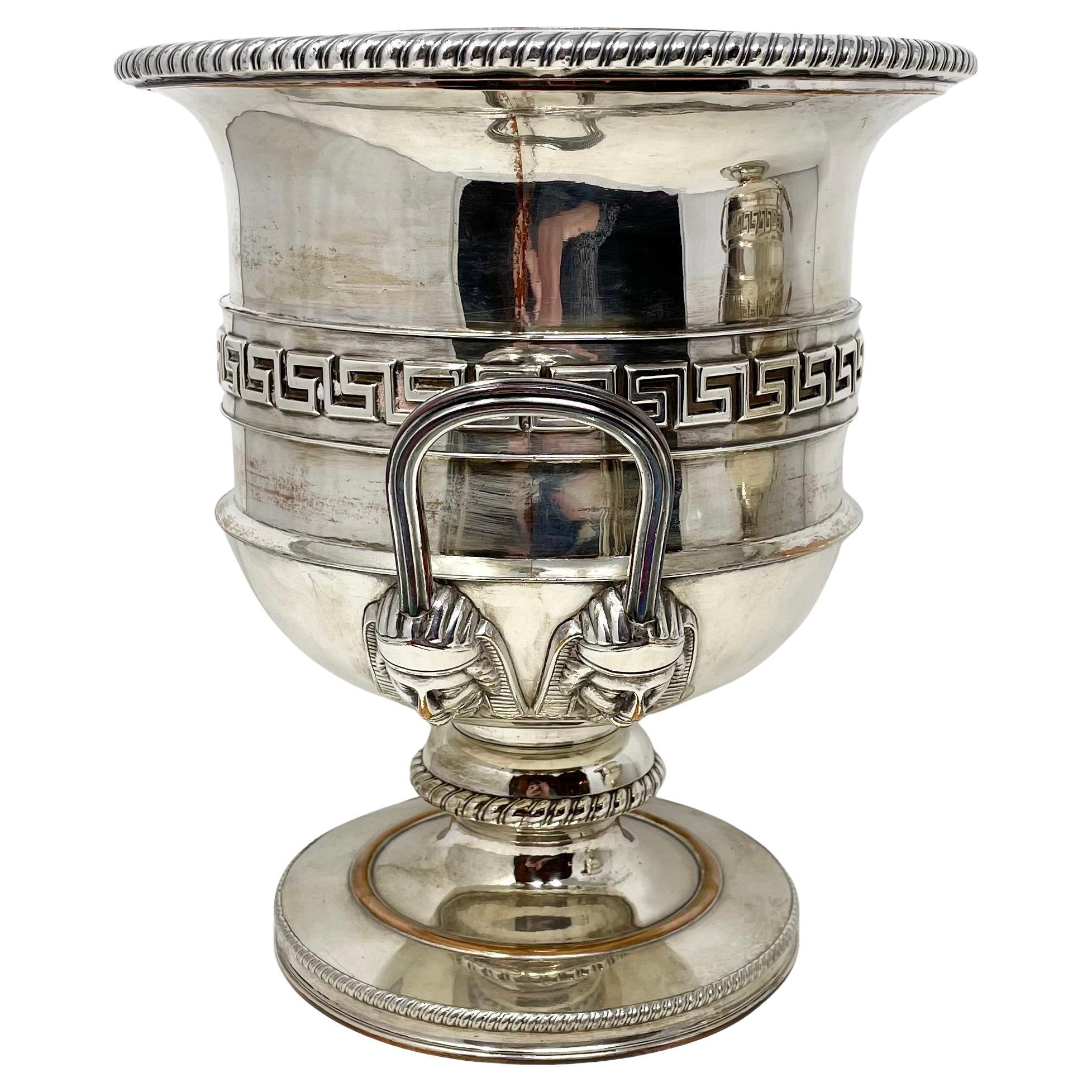 Paar antike englische Sheffield Silber Neo-Classic Design Weinkühler CIRCA 1890 (19. Jahrhundert) im Angebot