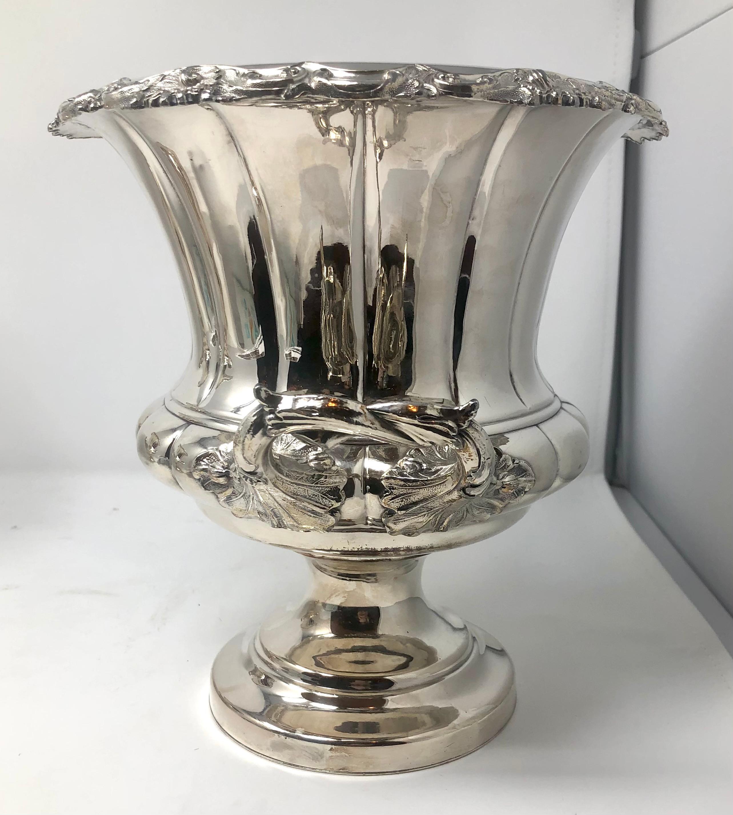 Antique English Sheffield Silver Plated Champagne Buckets, circa 1880-1890, Pair In Good Condition In New Orleans, LA