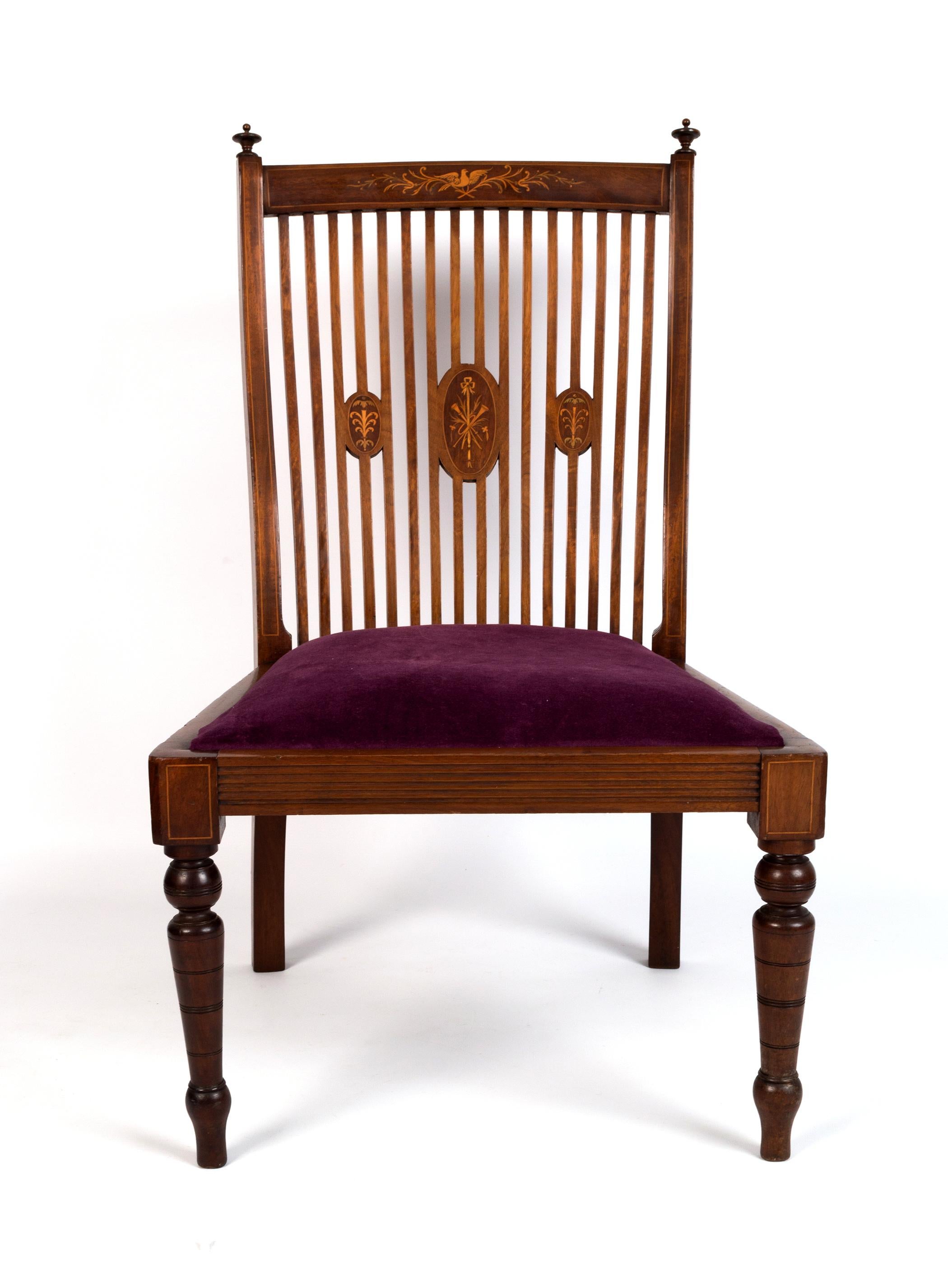 Early 20th Century Pair Antique English Sheraton Revival Hall Chairs C.1900 For Sale