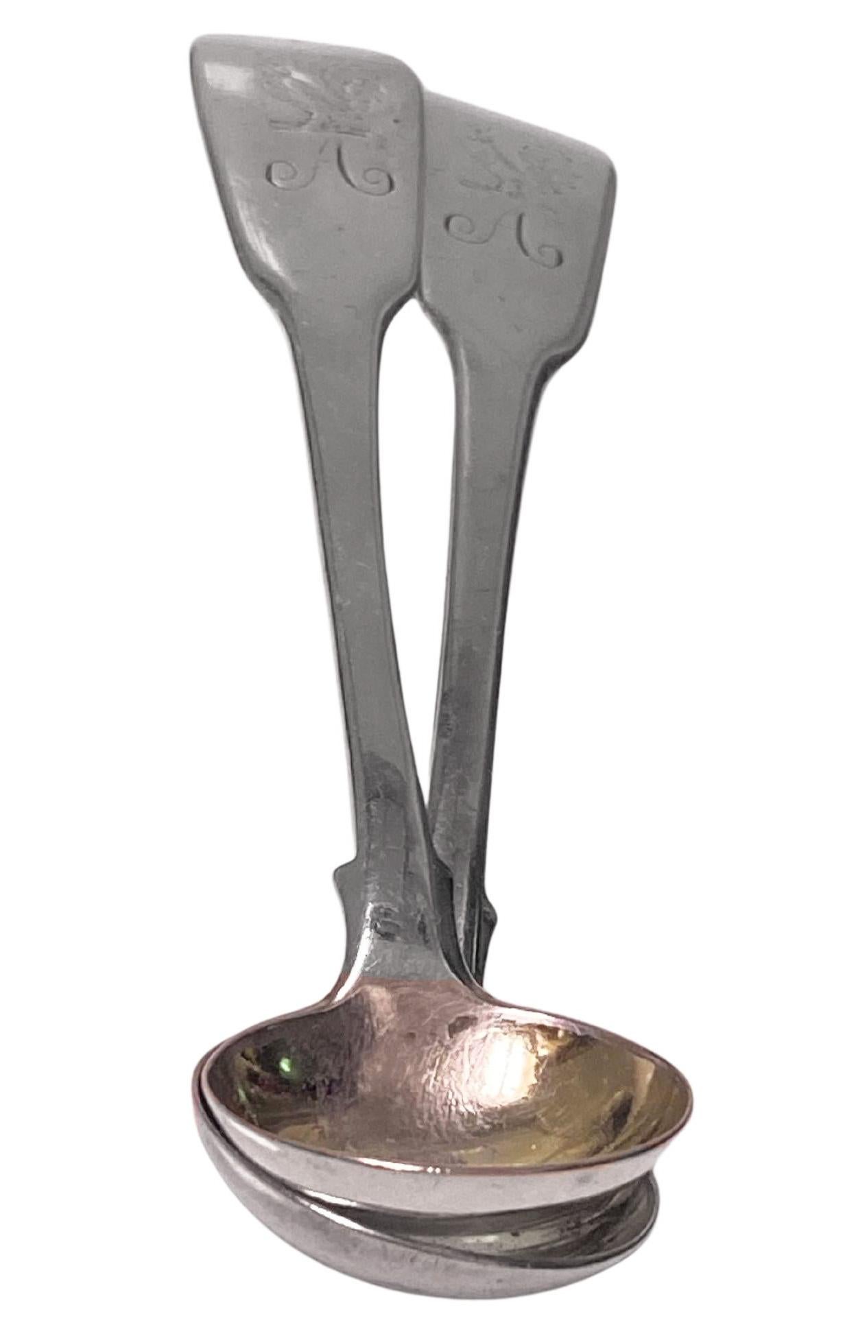 Pair Antique English Silver master Salt Spoons London 1816 In Good Condition For Sale In Toronto, Ontario