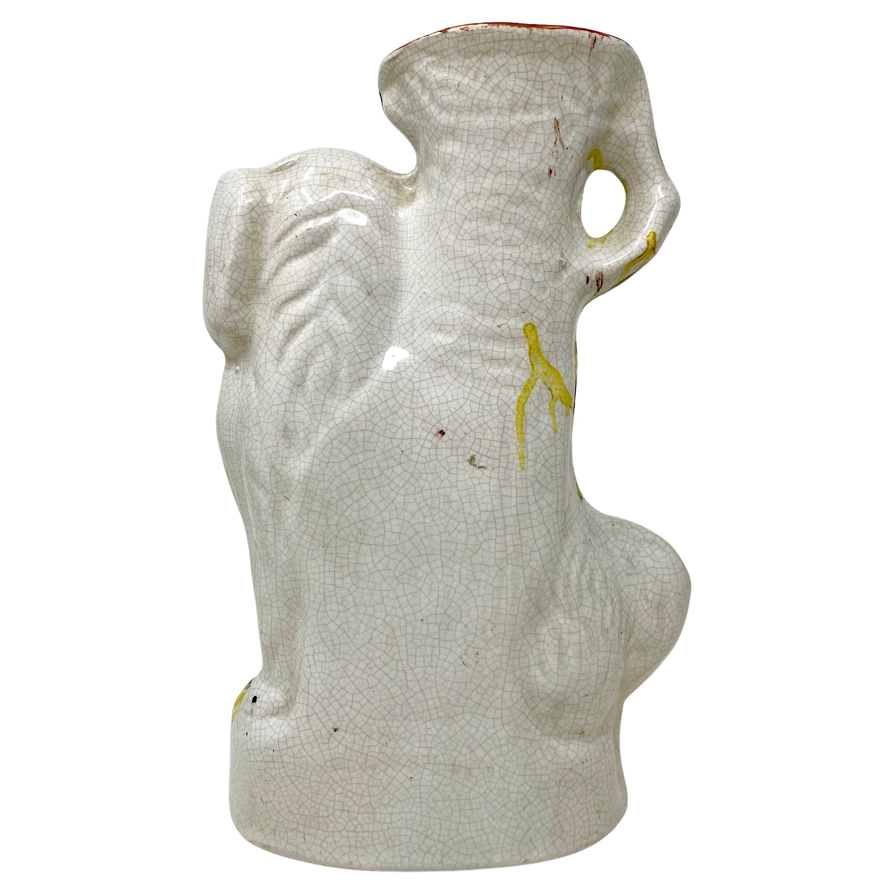 Pareja de antiguos Spaniels sentados de porcelana inglesa de Staffordshire con jarrones, ca 1890 en venta 2