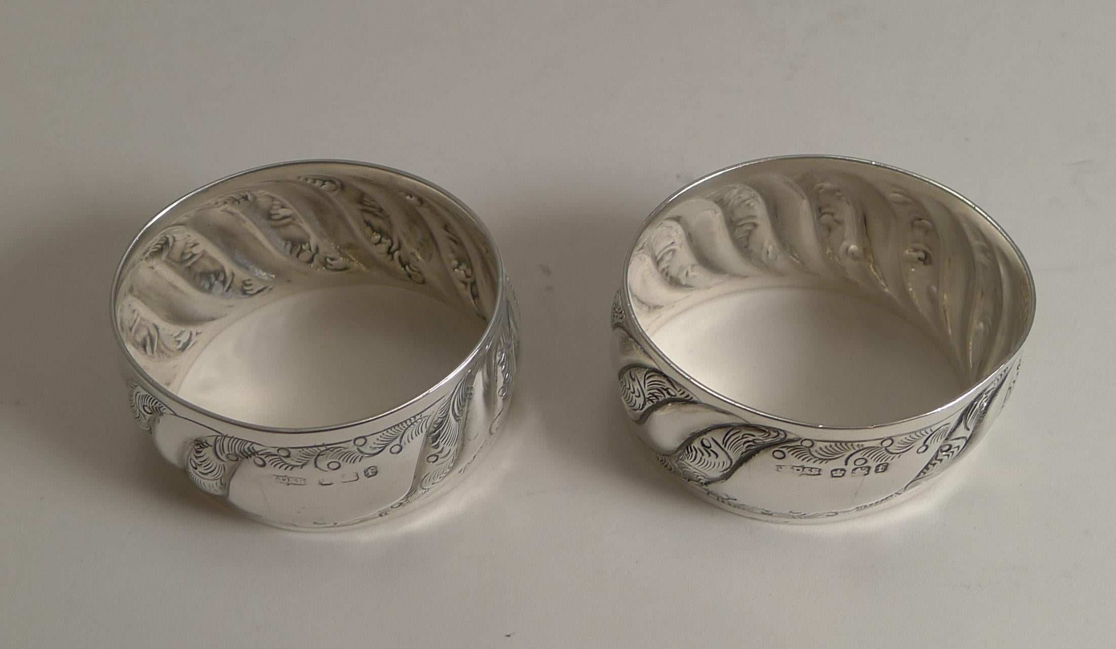 Late Victorian Pair of Antique English Sterling Silver Napkin Rings, 1898 For Sale
