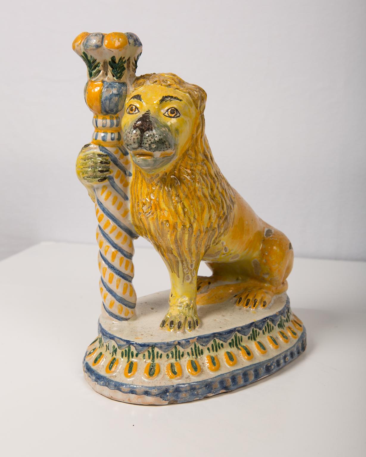 Pair of Antique Faience Lions Mid-19th Century In Good Condition In Katonah, NY