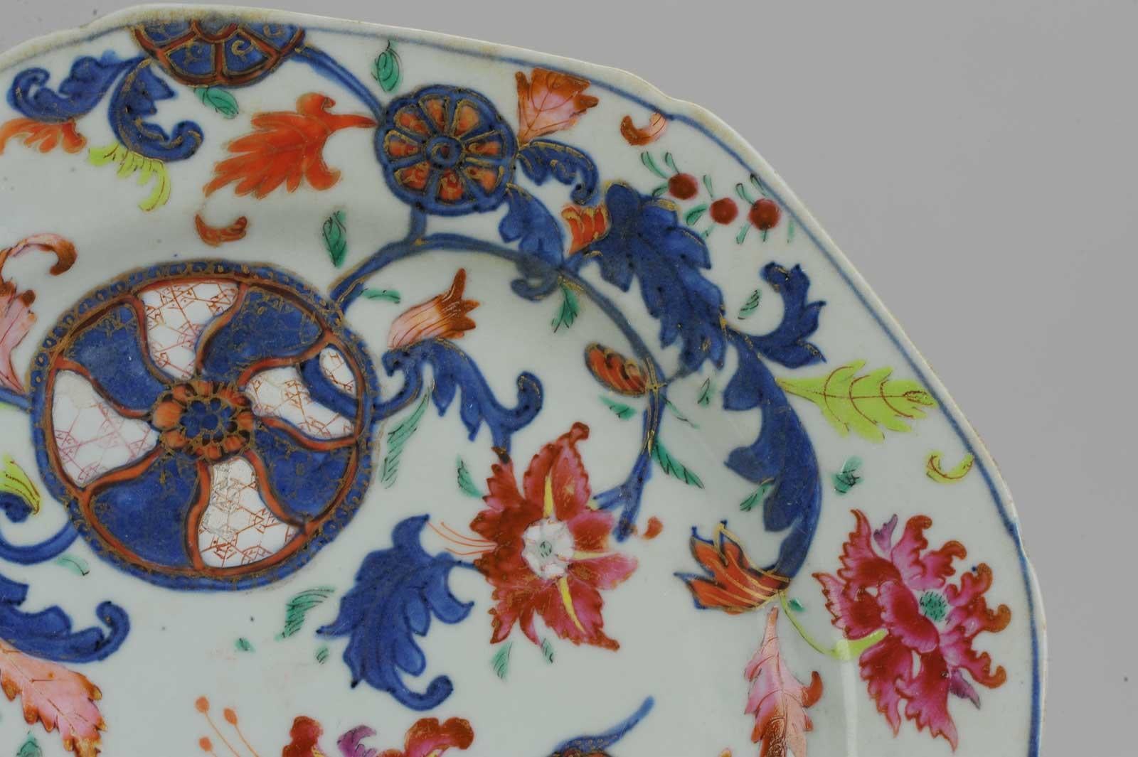 Pair of Antique Famille Rose Qianlong Period Plate with Tobacco Leaf Birds For Sale 13