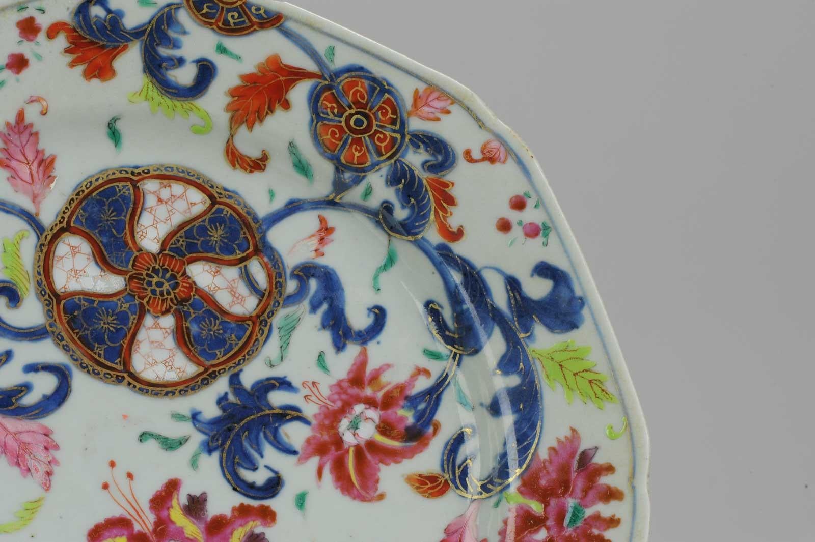 Porcelain Pair of Antique Famille Rose Qianlong Period Plate with Tobacco Leaf Birds