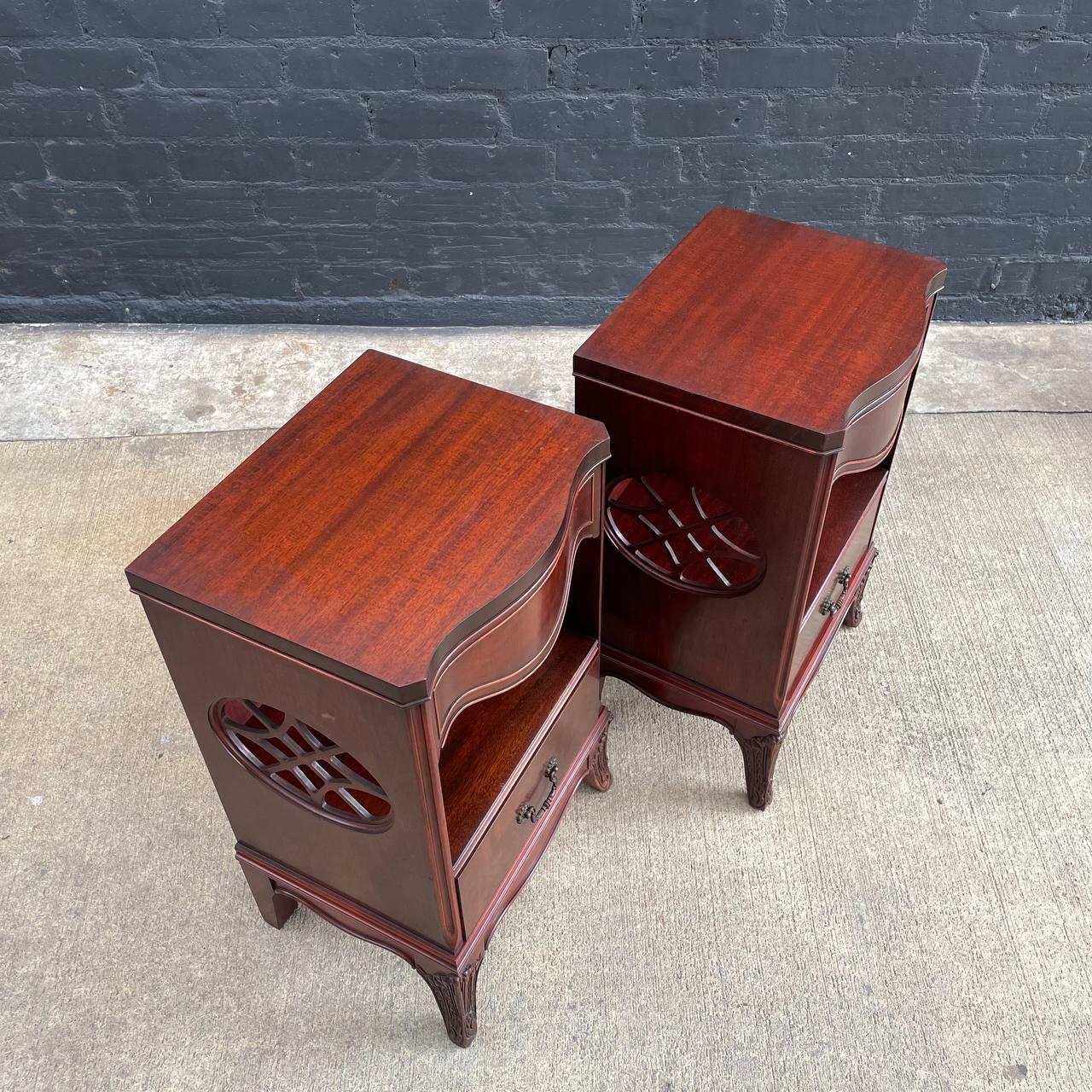 Pair Antique Federal Carved Mahogany Night Stands, 1920s 2