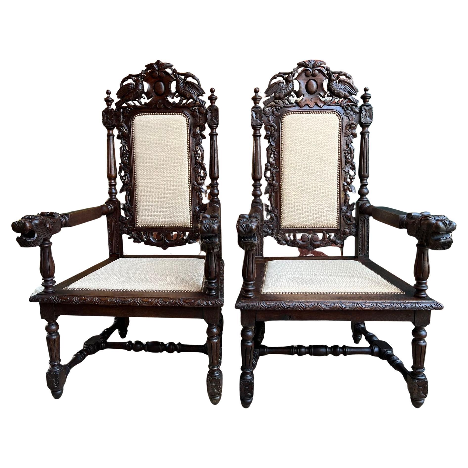 COPPIA Antique French Arm Chair Dining Renaissance Carved Oak Bird Black Forest in vendita
