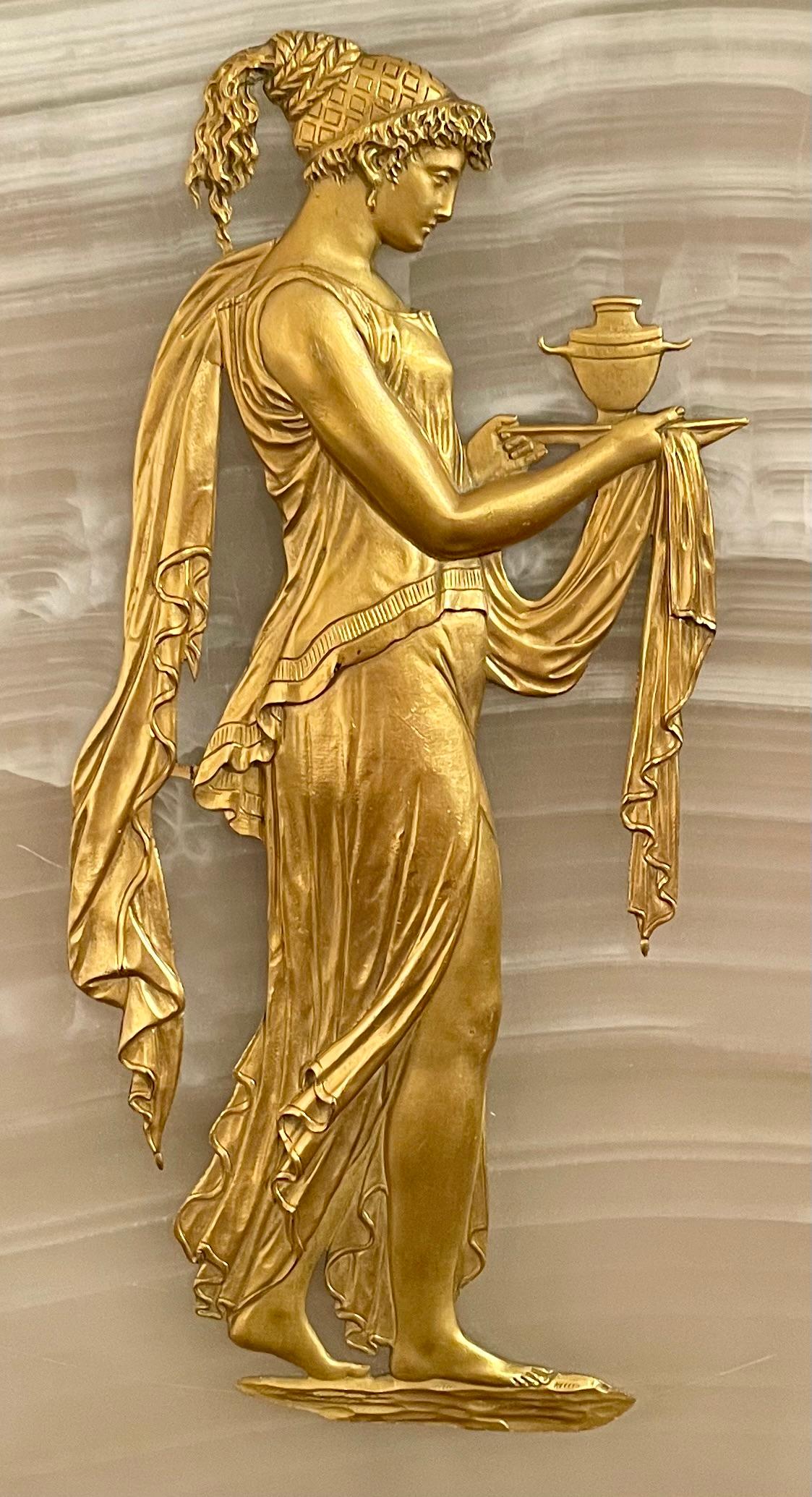 XIXe siècle Paire de plaques en bronze ancien et en onyx, datant de 1890. en vente