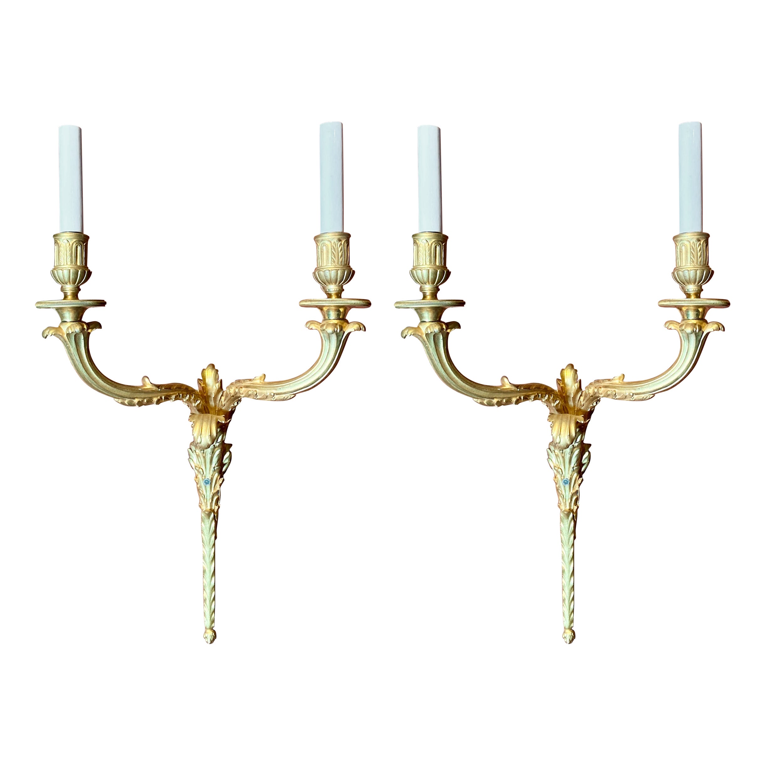 Par de Apliques Antiguos Franceses de Bronce D' Ore, Circa 1880s