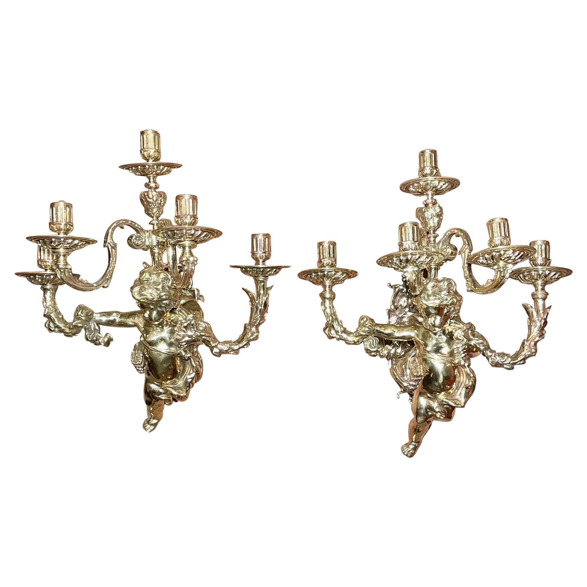 Paire d'appliques murales en bronze français ancien vers 1890