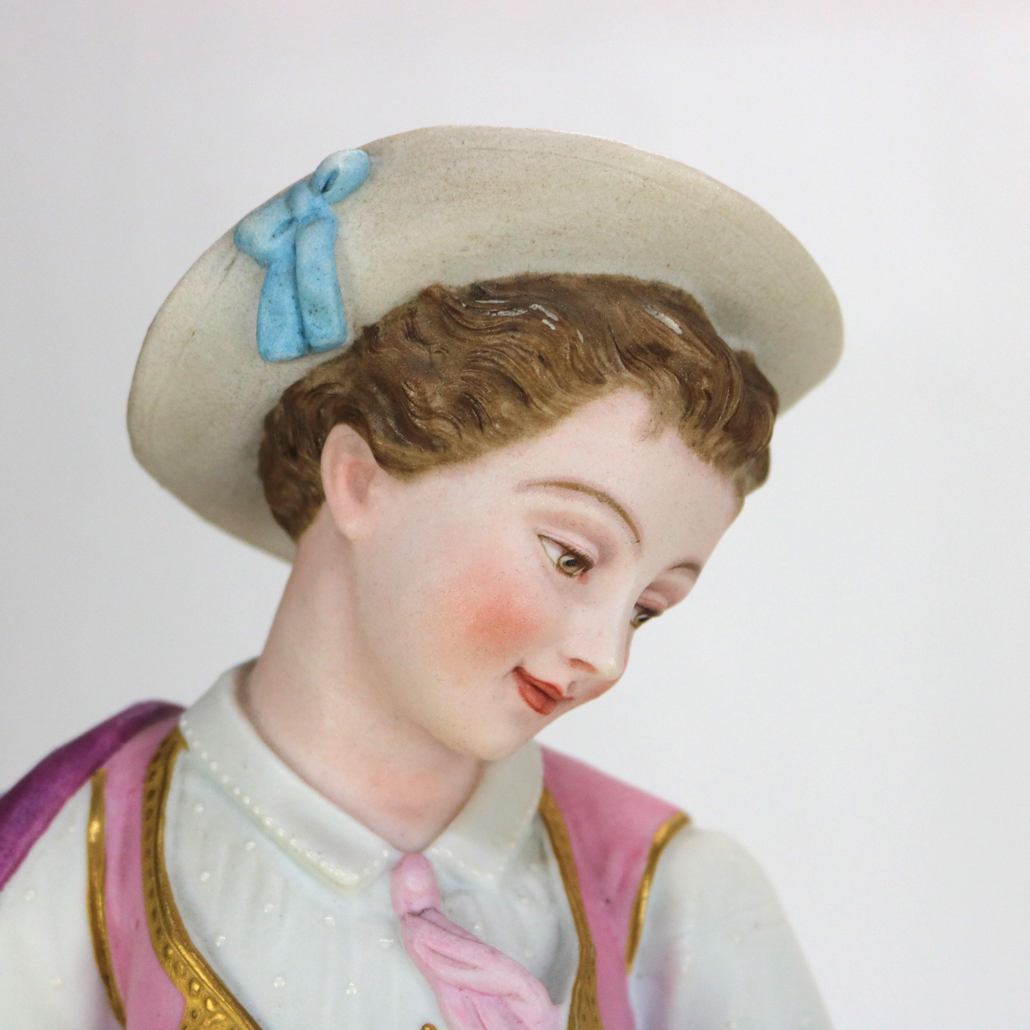 Par de Figuras Antiguas Francesas de Bisque de Porcelana Policromada de la Escuela de Chelsea C1880 en Bueno Estado en Big Flats, NY